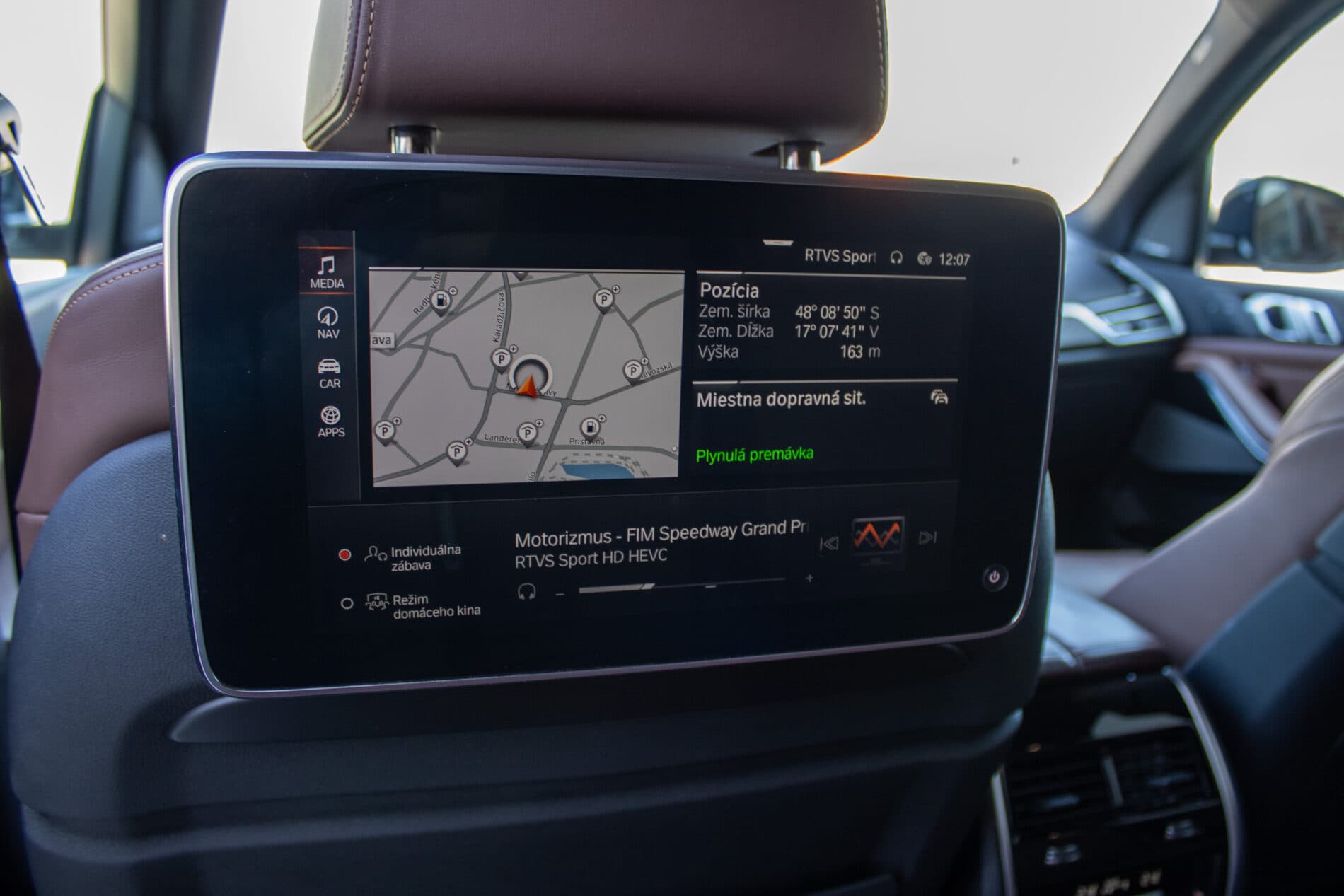 2019 BMW X5 M50d, černá suv, 122 049 km
