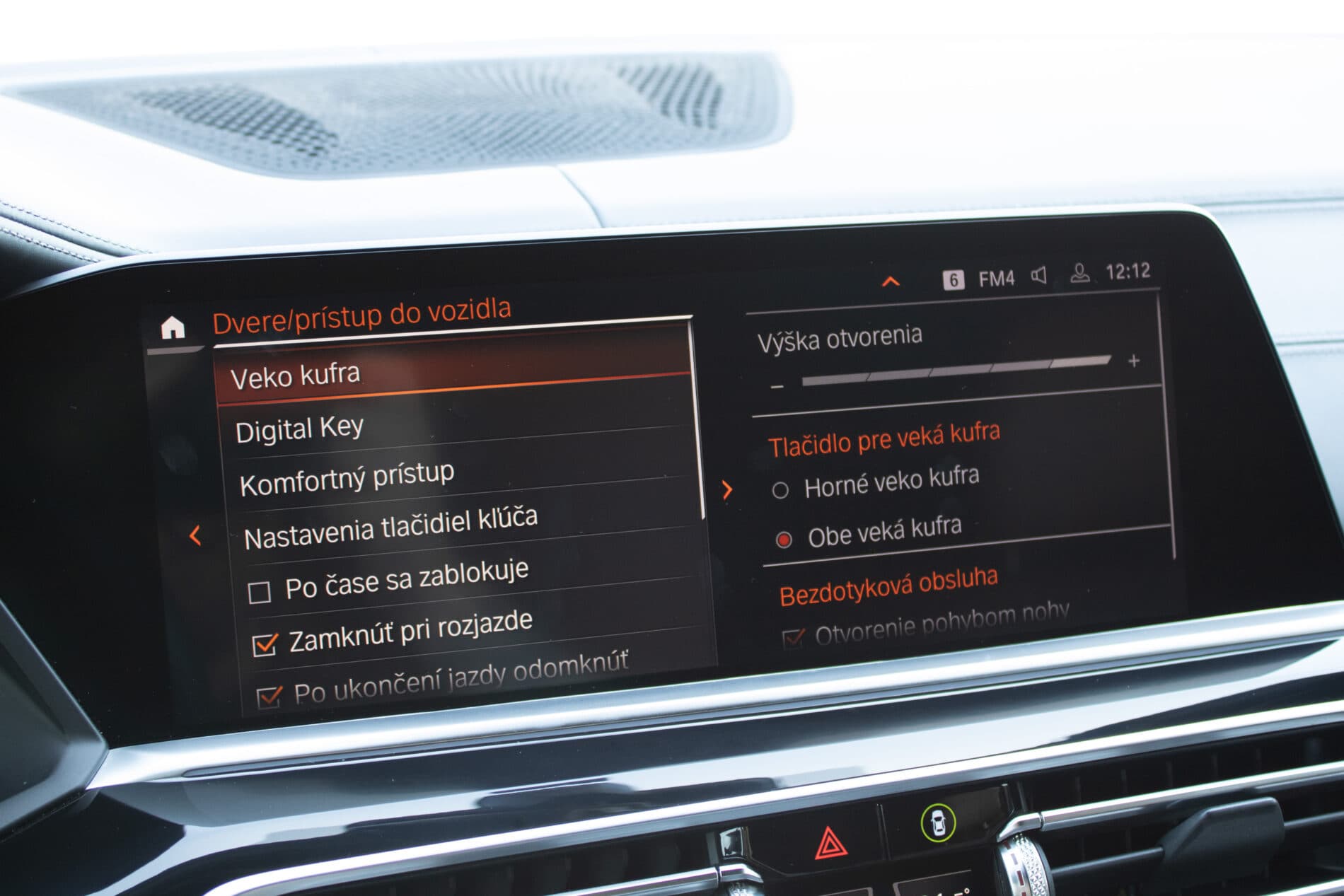 2019 BMW X5 M50d, černá suv, 122 049 km