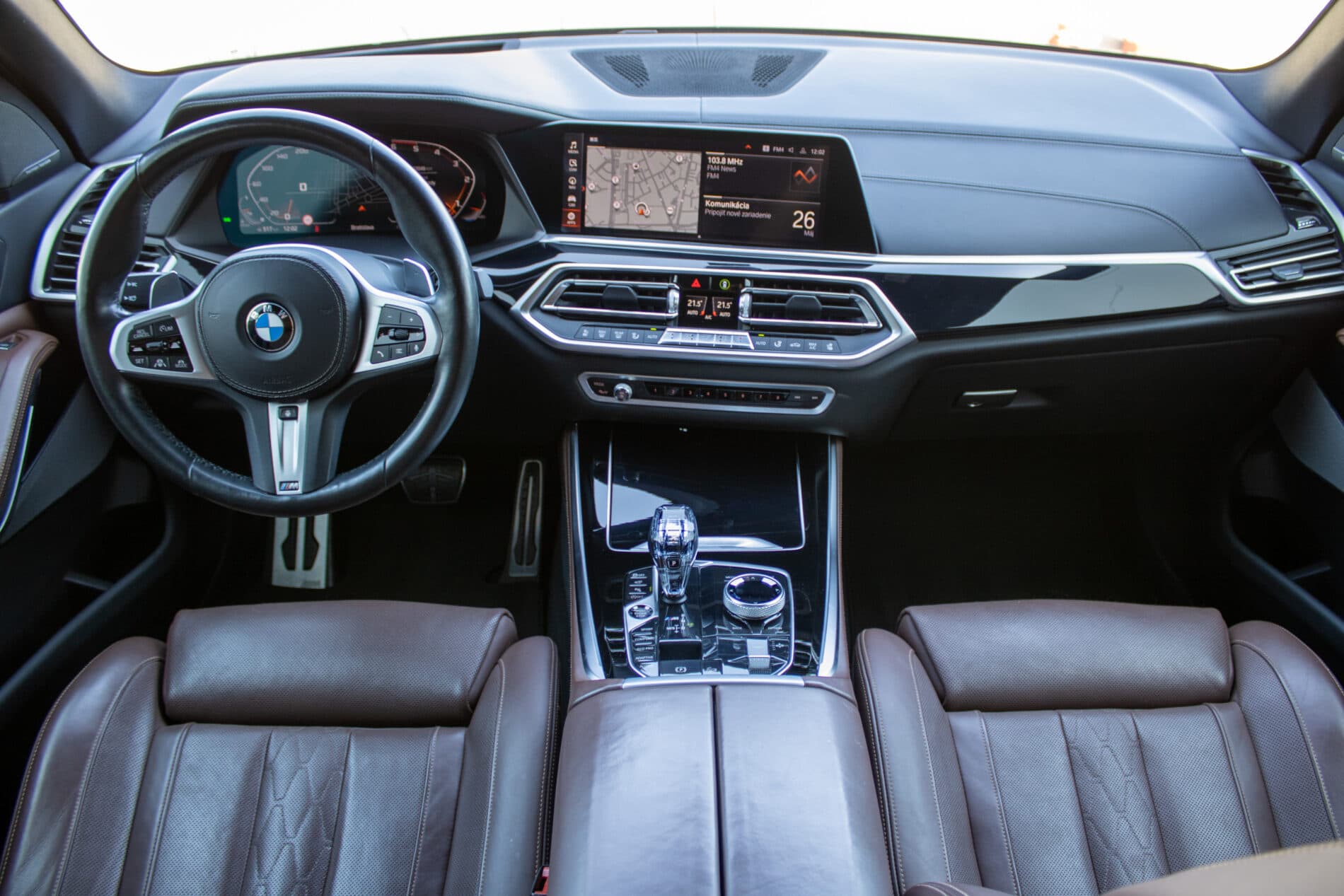 2019 BMW X5 M50d, černá suv, 122 049 km