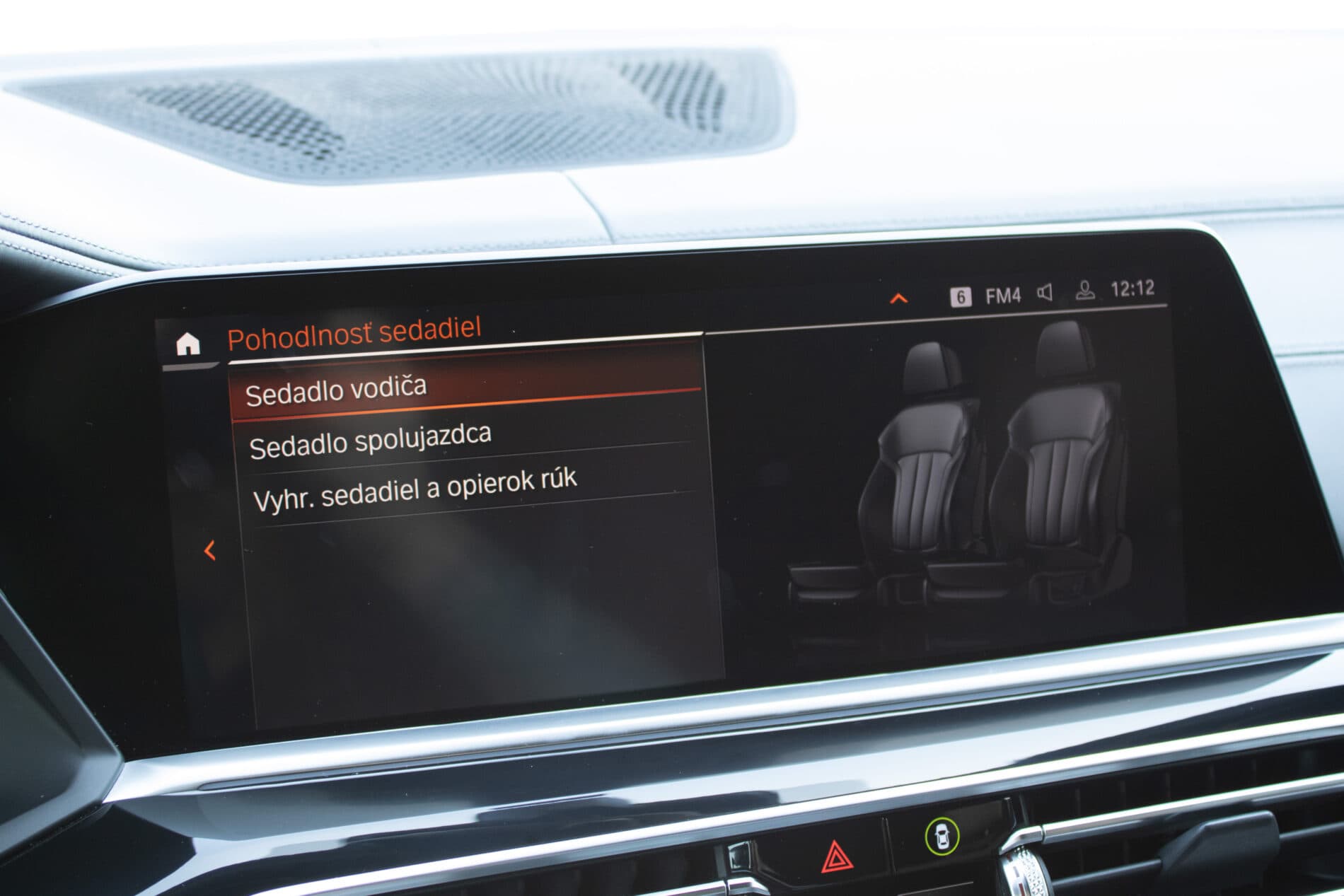 2019 BMW X5 M50d, černá suv, 122 049 km