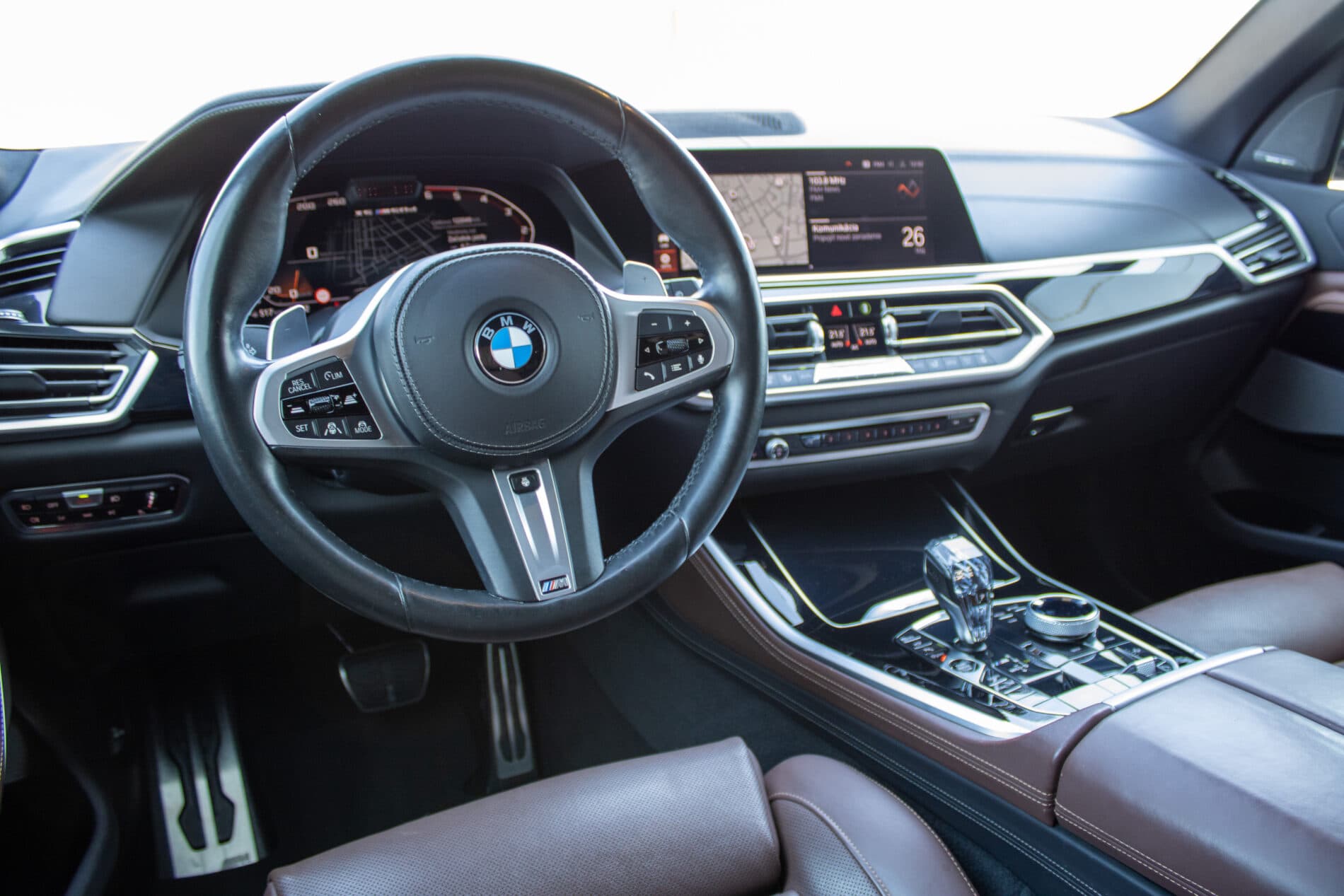 2019 BMW X5 M50d, černá suv, 122 049 km