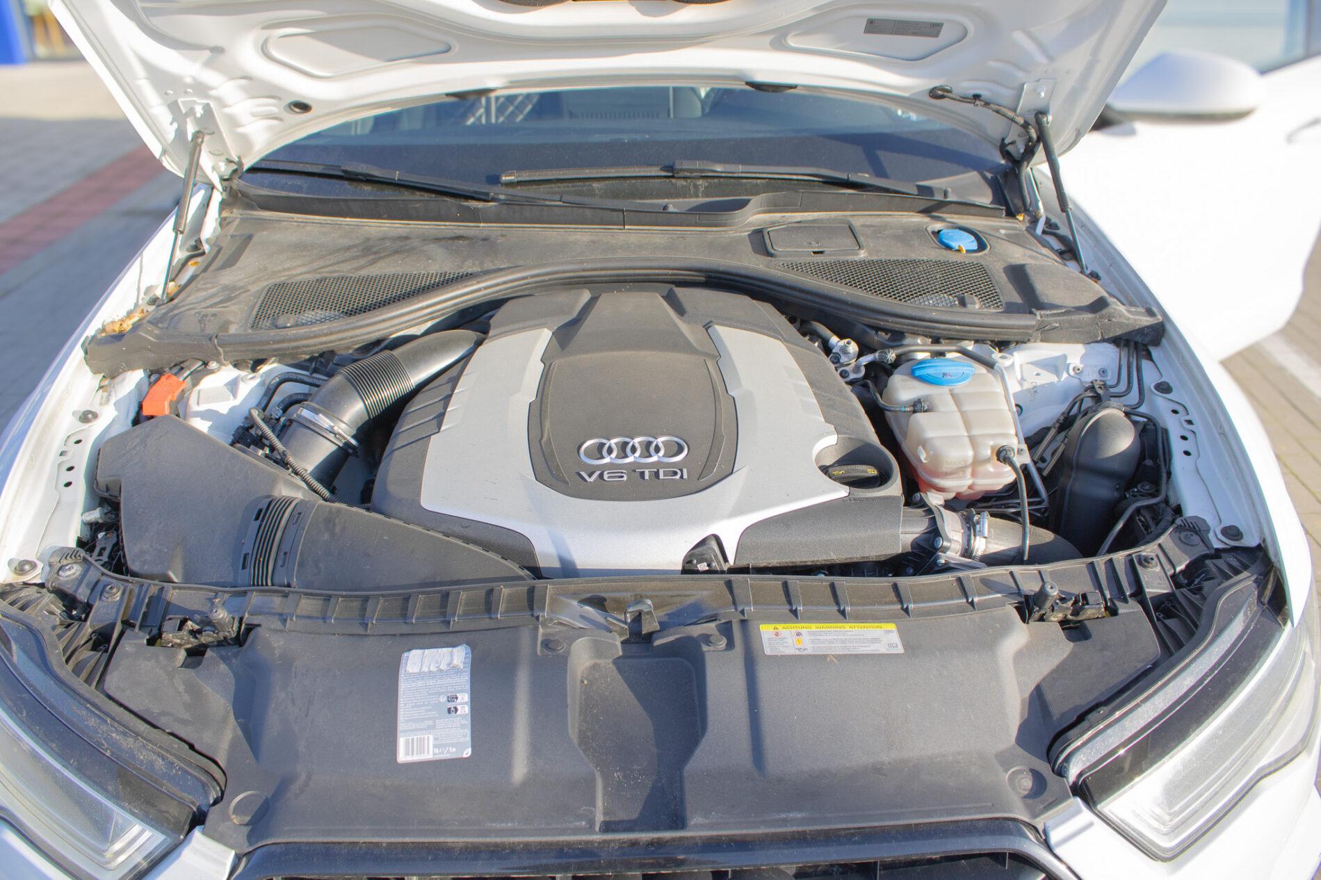 2015 AUDI A6, bílá kombi, 281 000 km