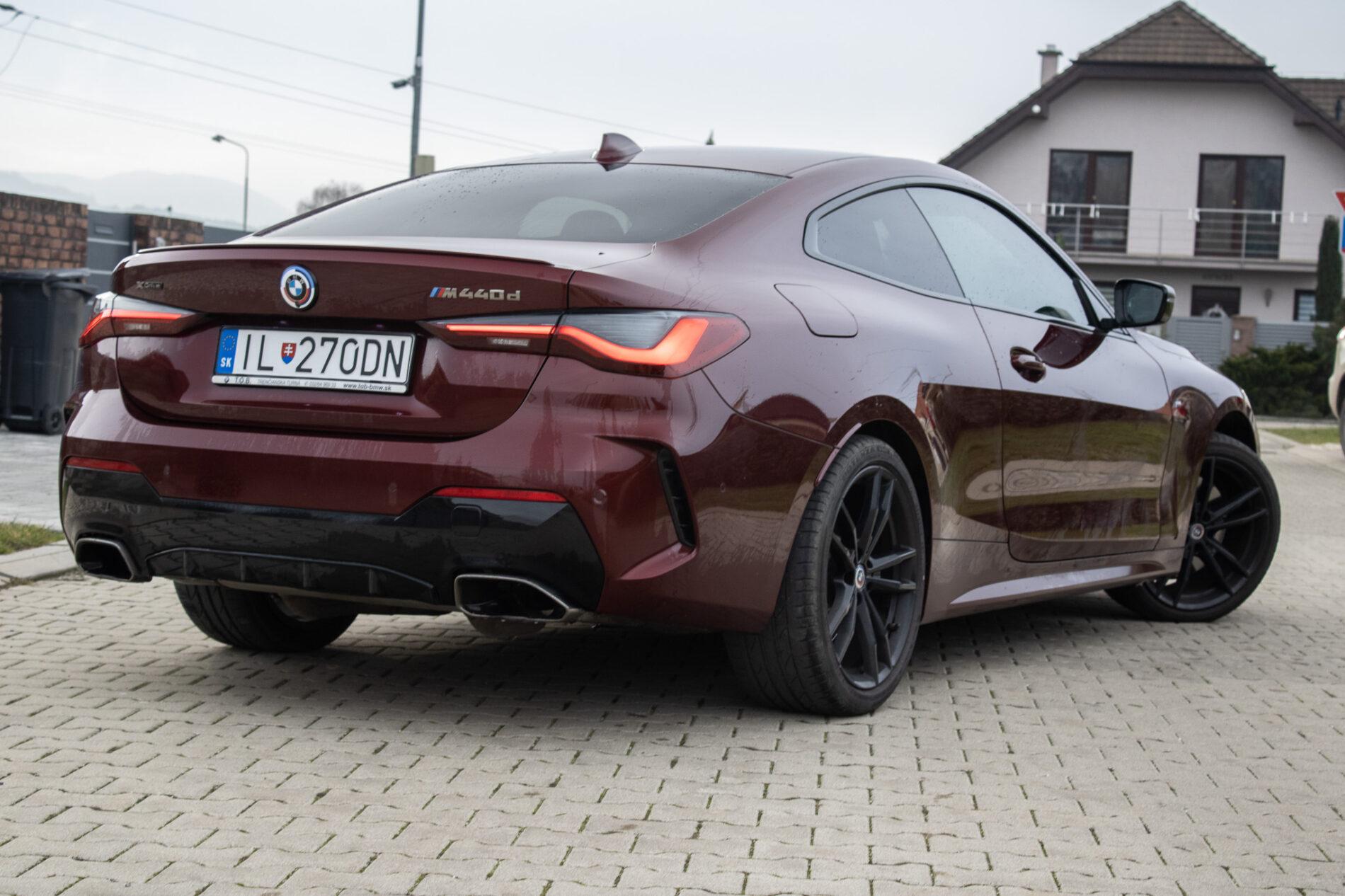 2021 BMW M440d, červená kupé, 48 804 km