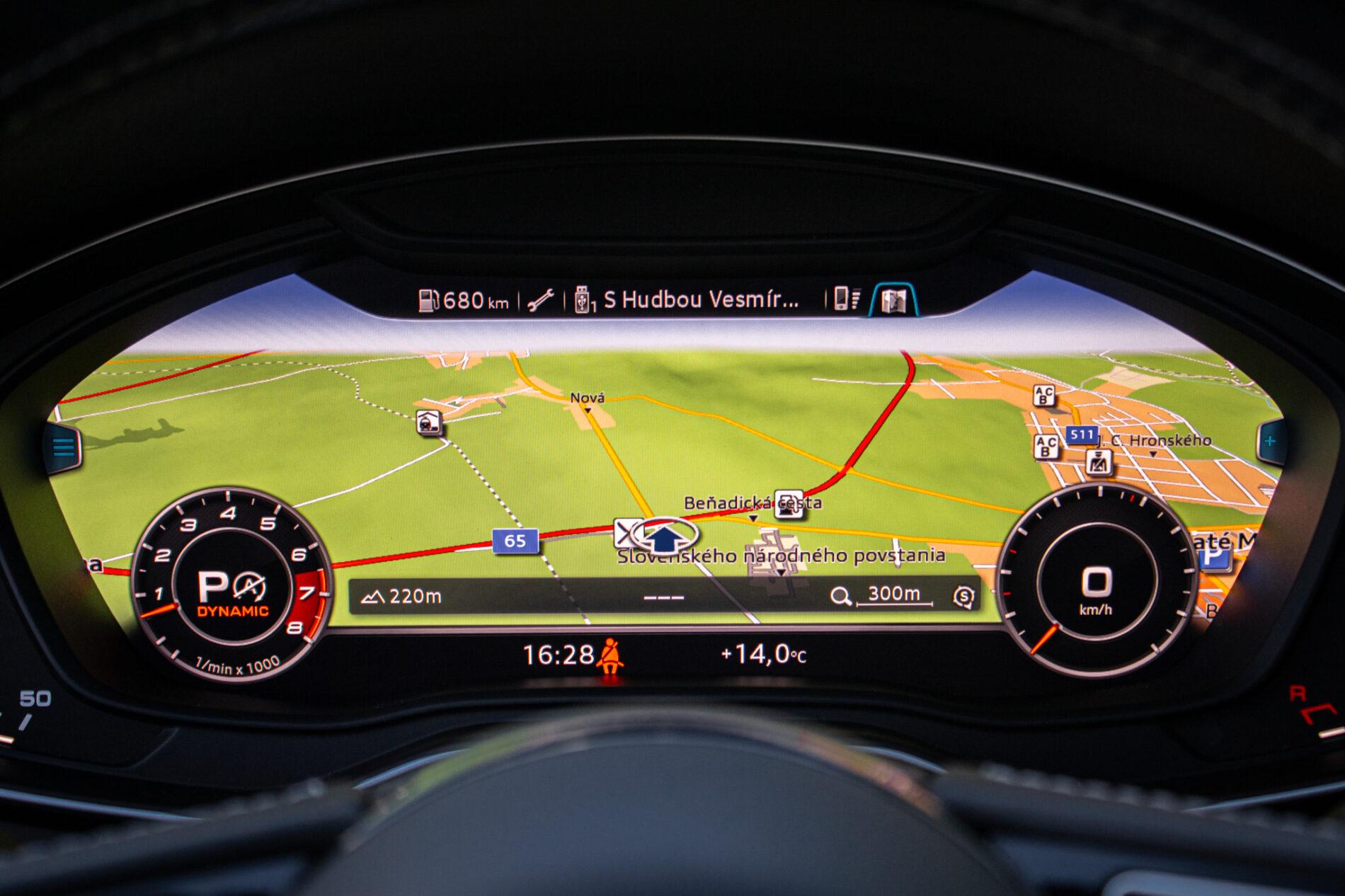 2016 AUDI SQ5, bílá kupé, 62 493 km