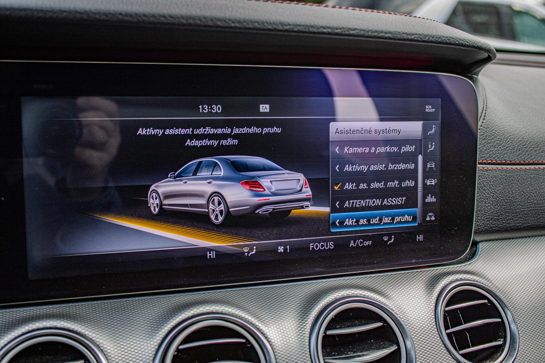 2017 Mercedes-Benz E 43 AMG, šedá sedan, 156 800 km