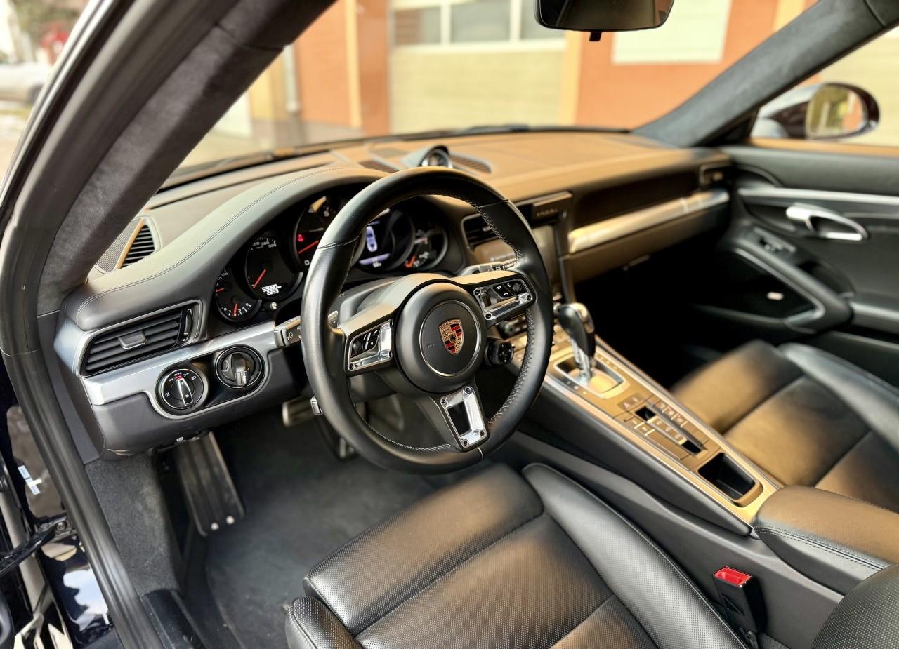2018 Porsche 991 Carrera, černá kupé, 53 090 km