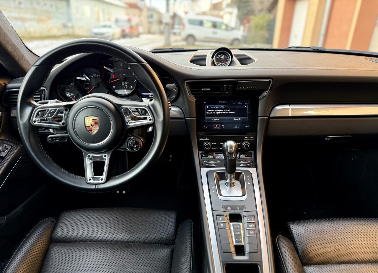 2018 Porsche 991 Carrera, černá kupé, 53 090 km
