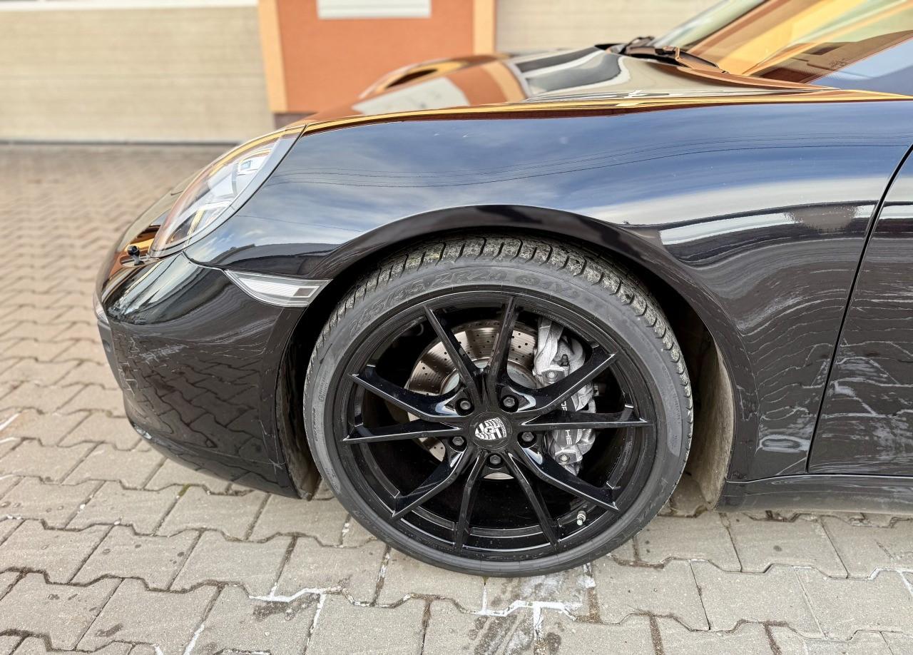 2018 Porsche 991 Carrera, černá kupé, 53 090 km