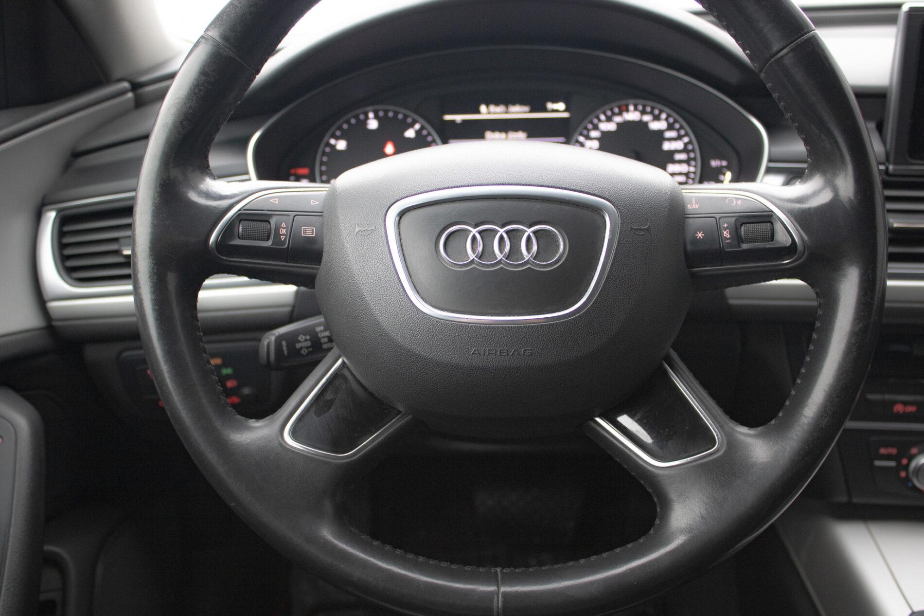 2016 AUDI A6, černá kombi, 225 800 km