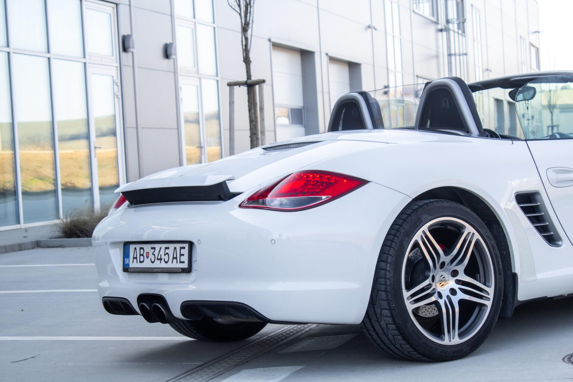2010 Porsche Boxster S, bílá kabriolet, 57 649 km