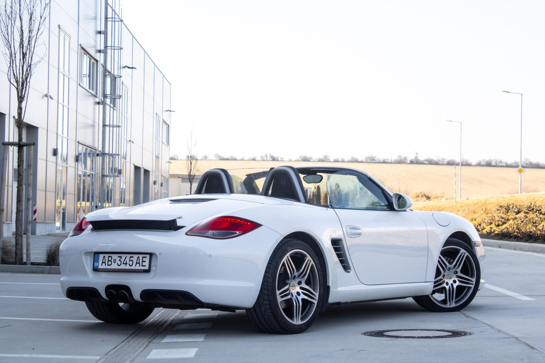 2010 Porsche Boxster S, bílá kabriolet, 57 649 km