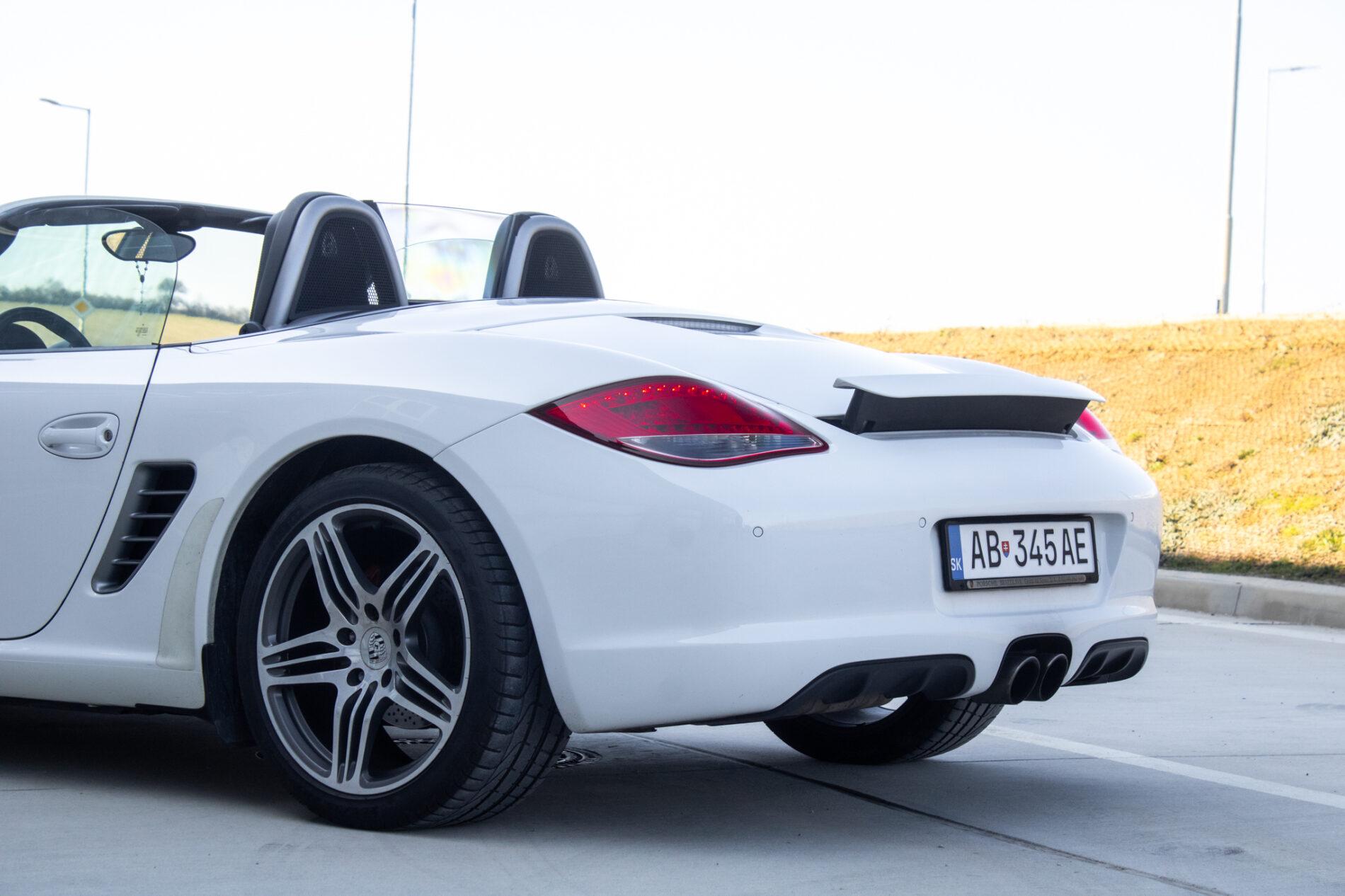 2010 Porsche Boxster S, bílá kabriolet, 57 649 km