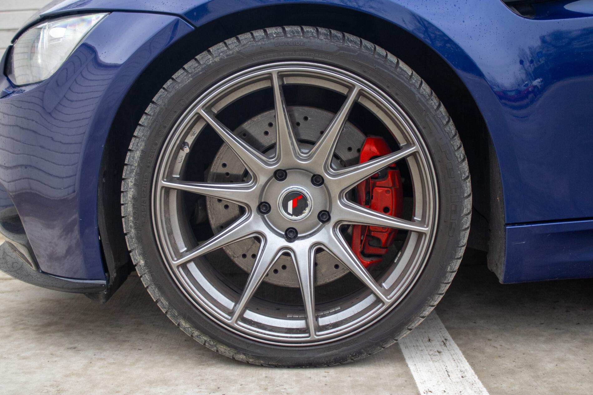 2010 BMW M3, modrá kupé, 152 846 km