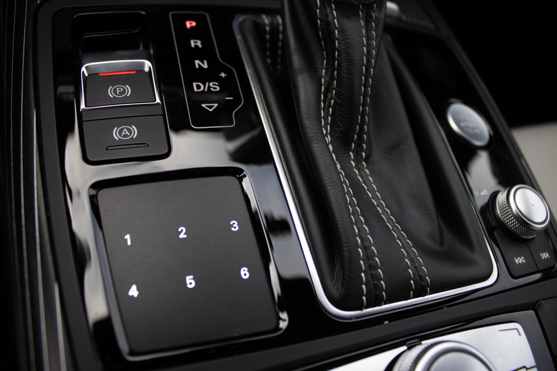 2017 AUDI A7, černá hatchback, 95 370 km