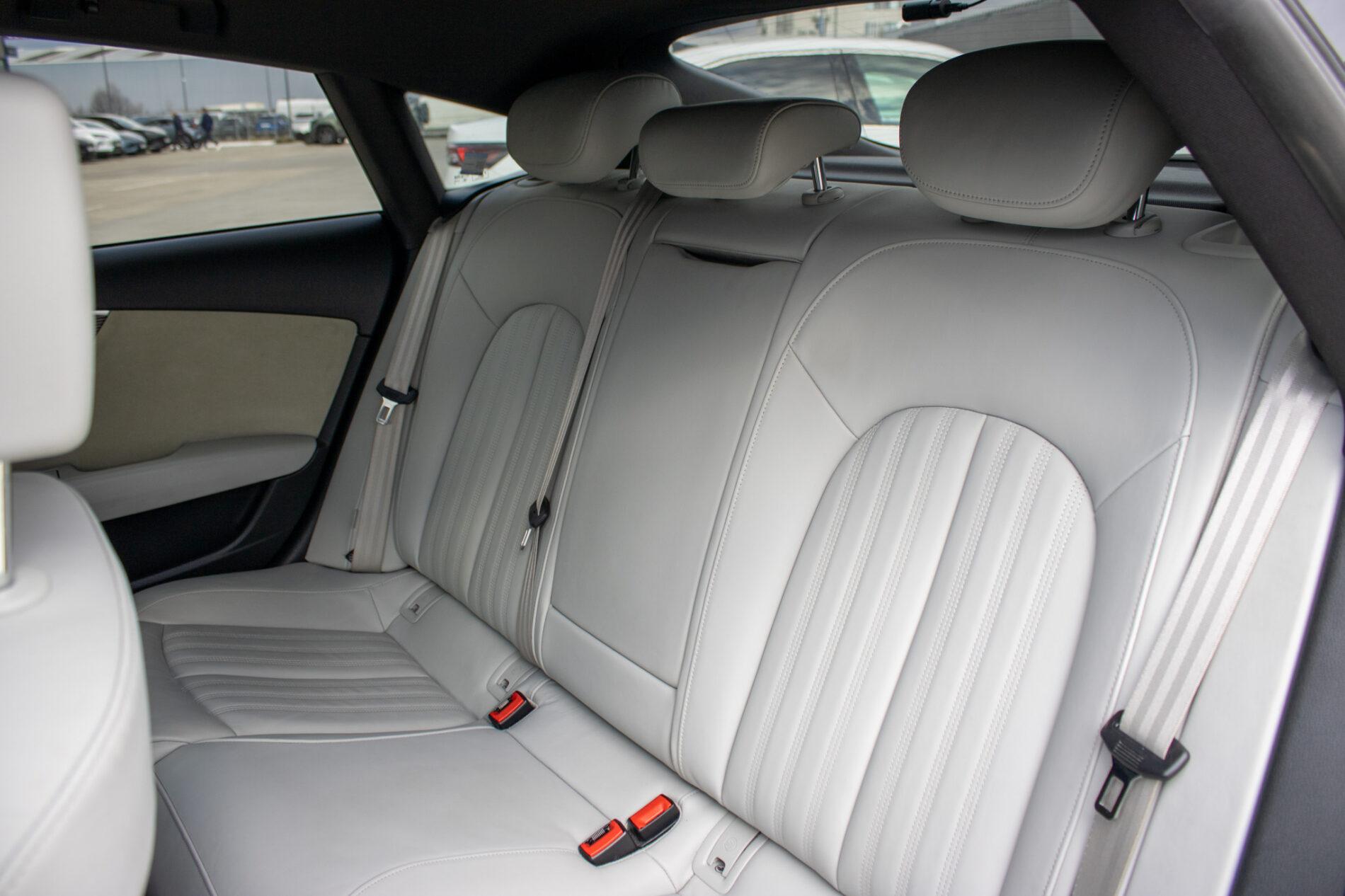 2017 AUDI A7, černá hatchback, 95 370 km