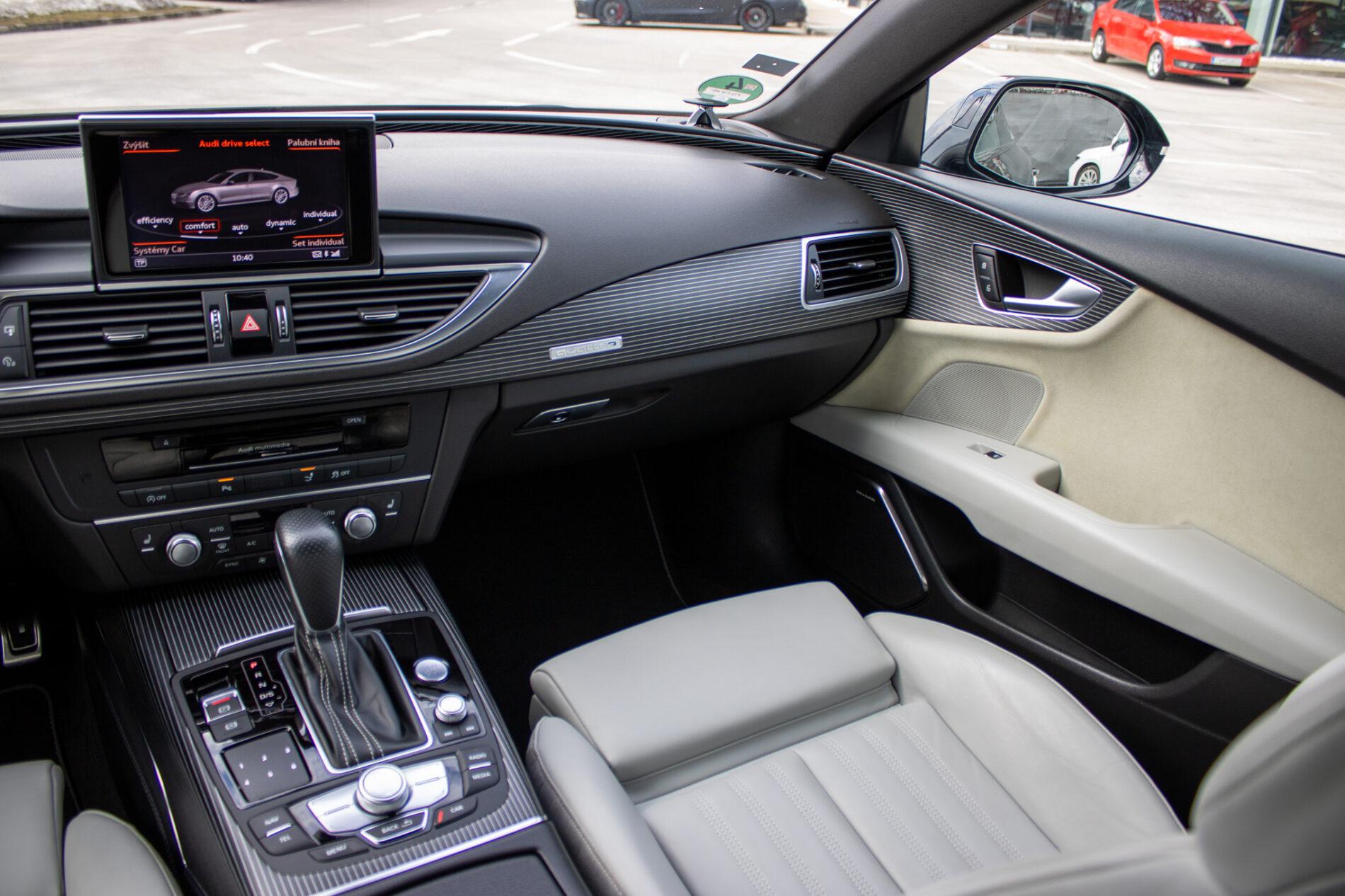 2017 AUDI A7, černá hatchback, 95 370 km