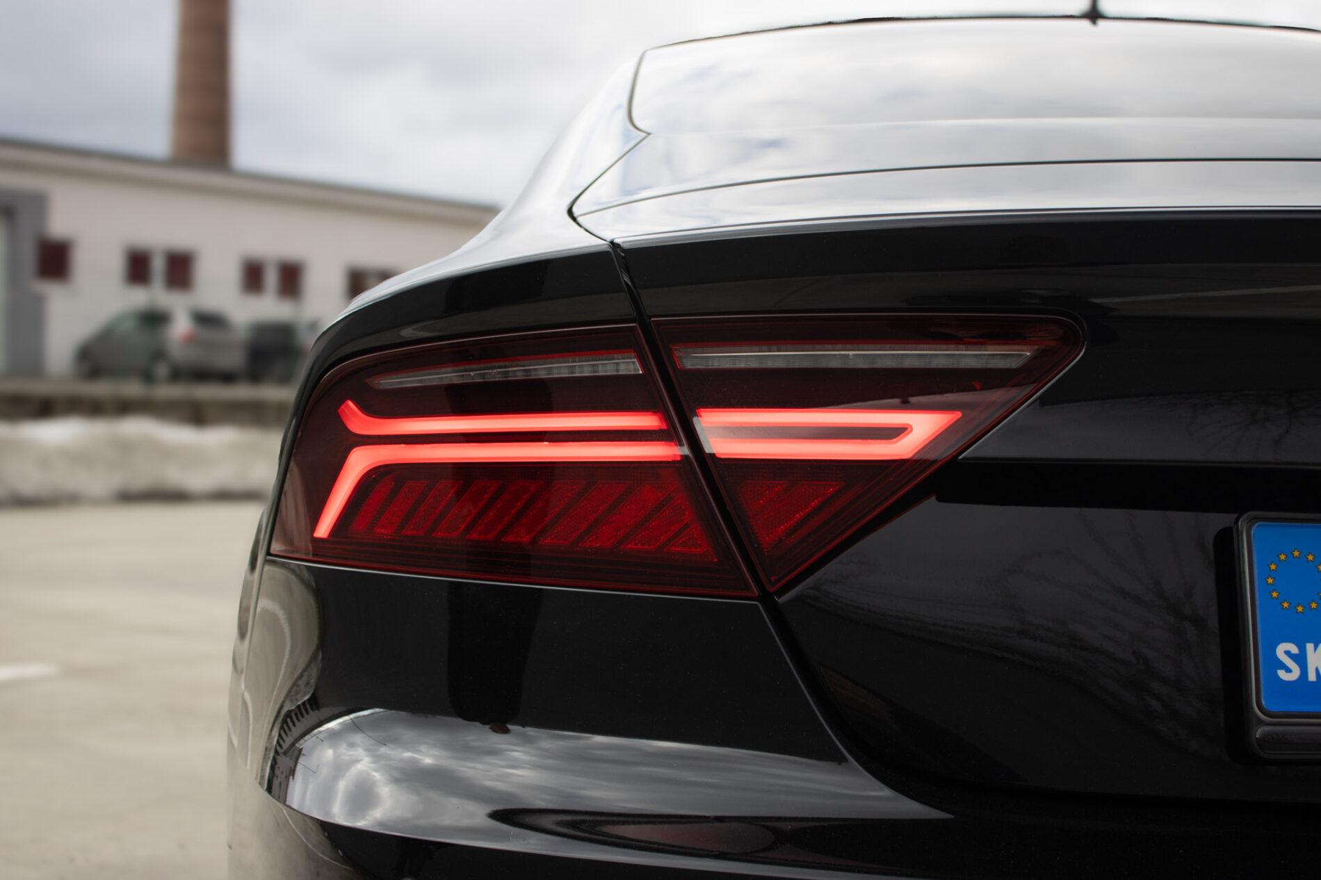 2017 AUDI A7, černá hatchback, 95 370 km