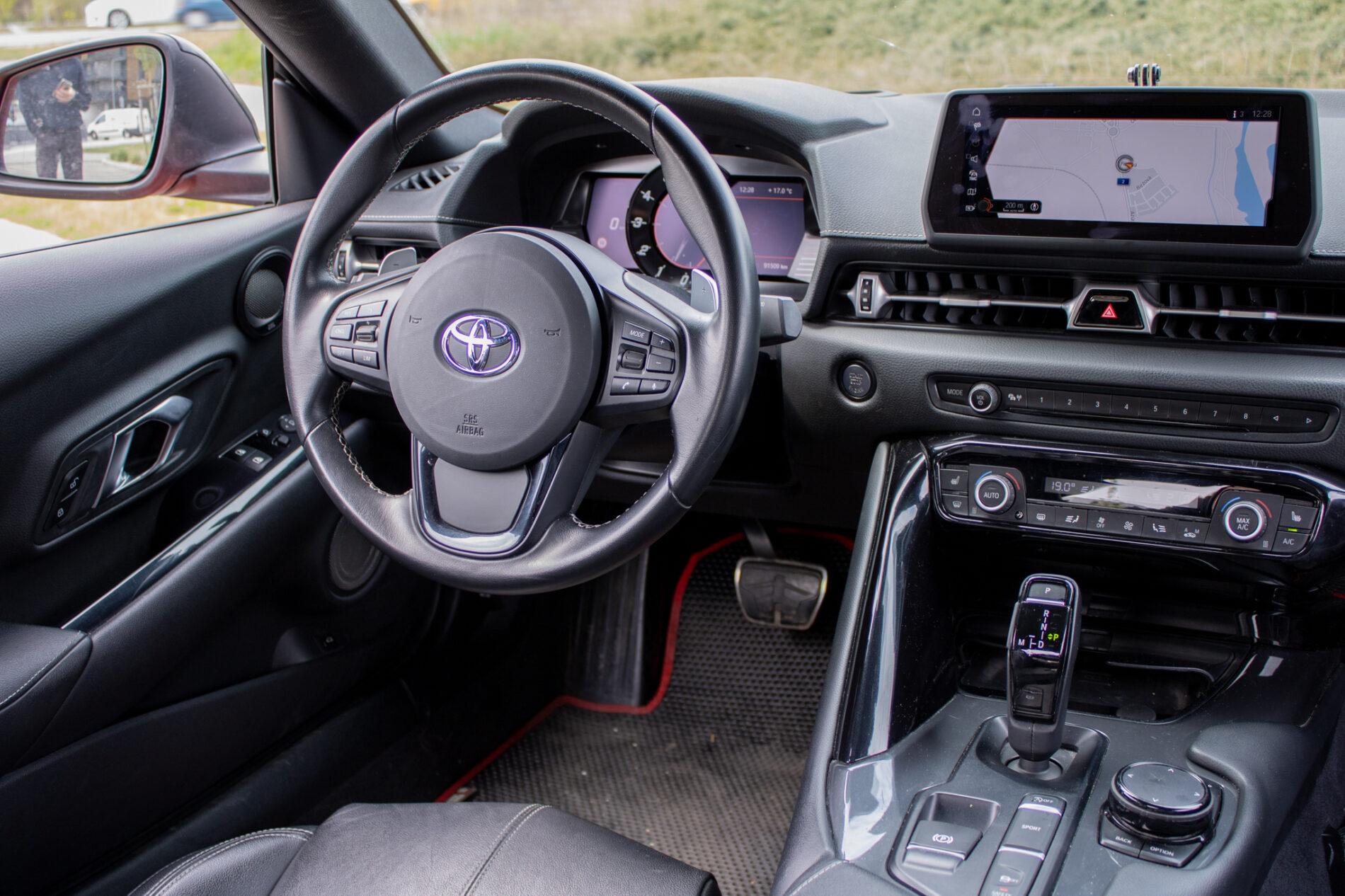 2021 Toyota GR Supra, červená kupé, 91 509 km