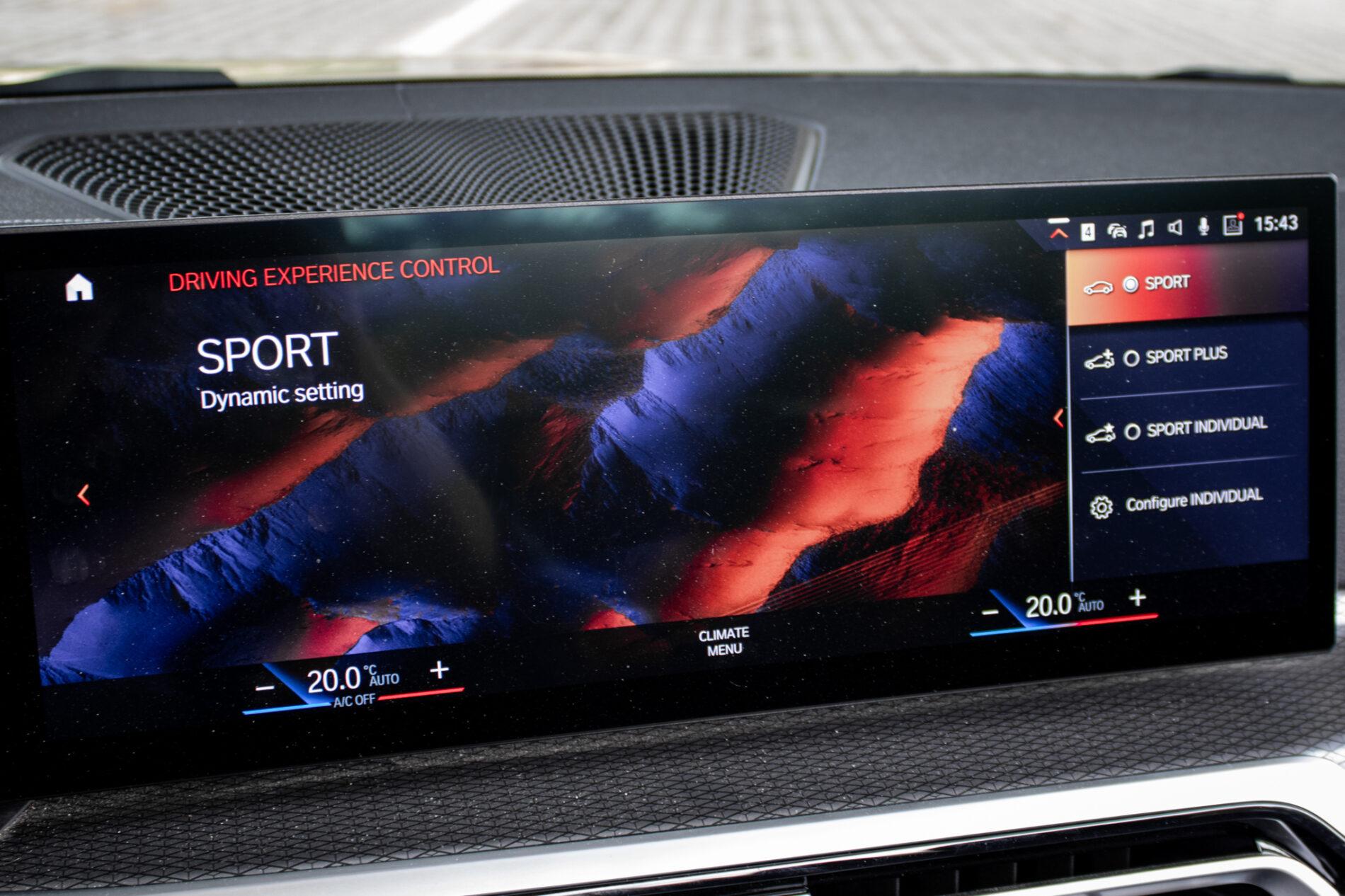 2023 BMW M440i, šedá kabriolet, 23 747 km
