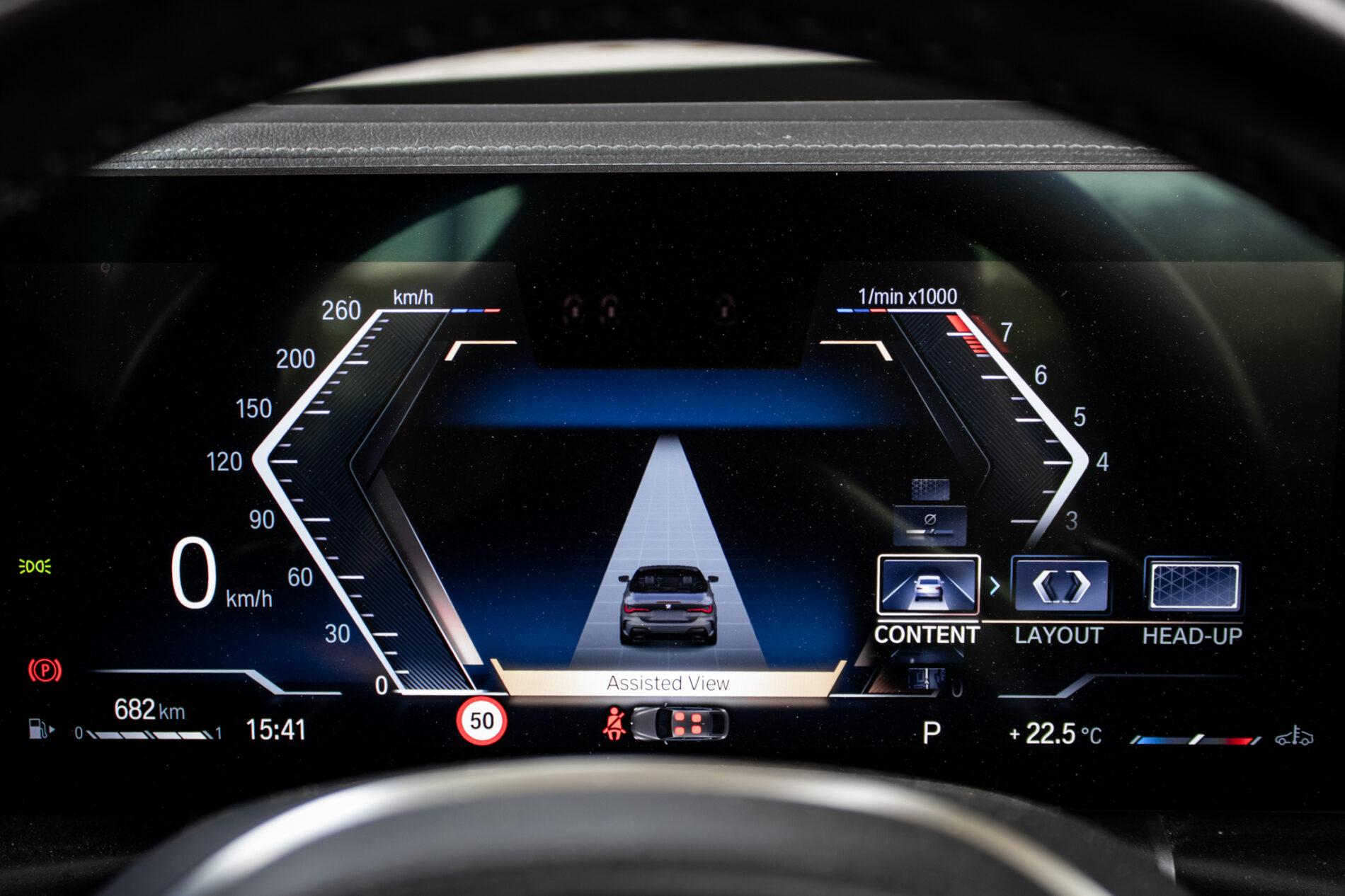 2023 BMW M440i, šedá kabriolet, 23 747 km