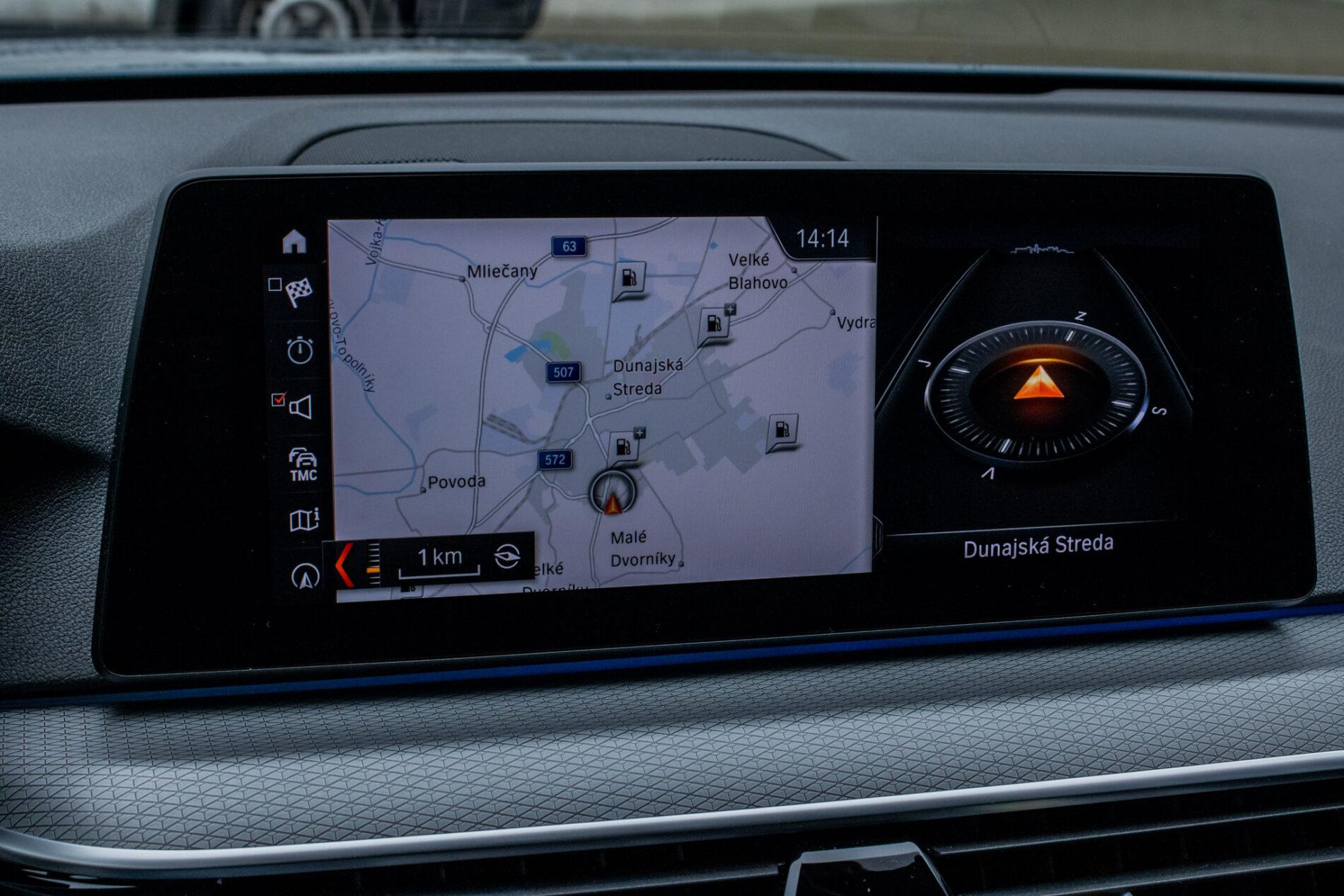 2017 BMW 530d, šedá sedan, 236 225 km