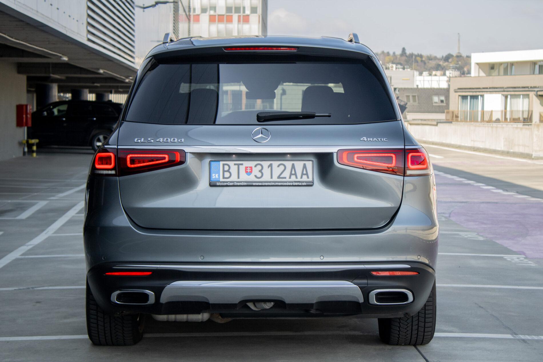 2020 Mercedes-Benz GLS 400d, šedá suv, 126 364 km