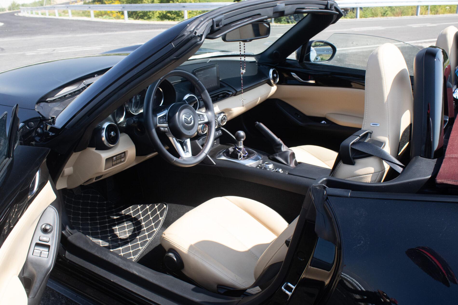 2018 Mazda MX-5 (ND), černá kabriolet, 22 946 km