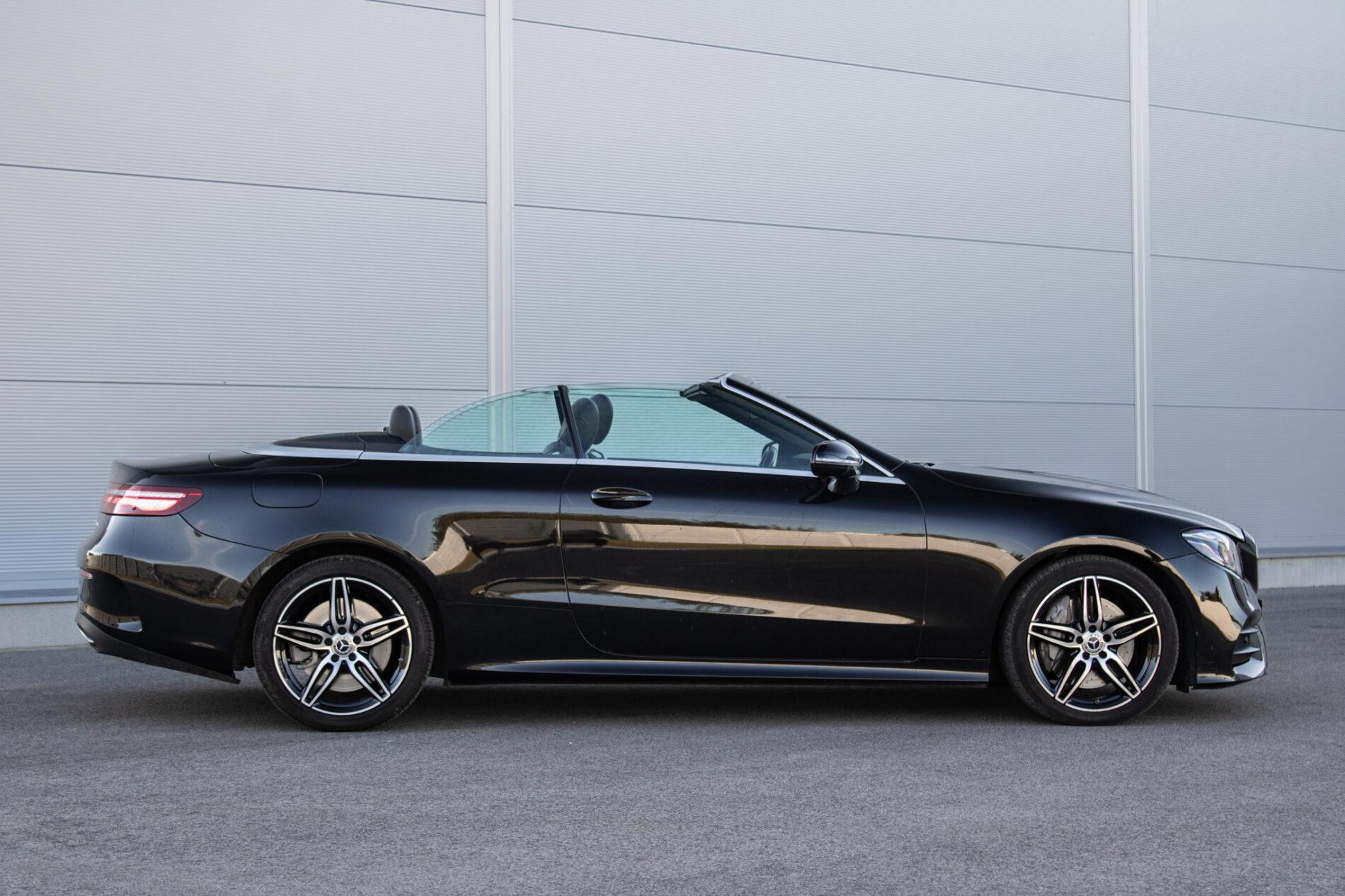 2018 Mercedes-Benz E 400, černá kabriolet, 73 600 km