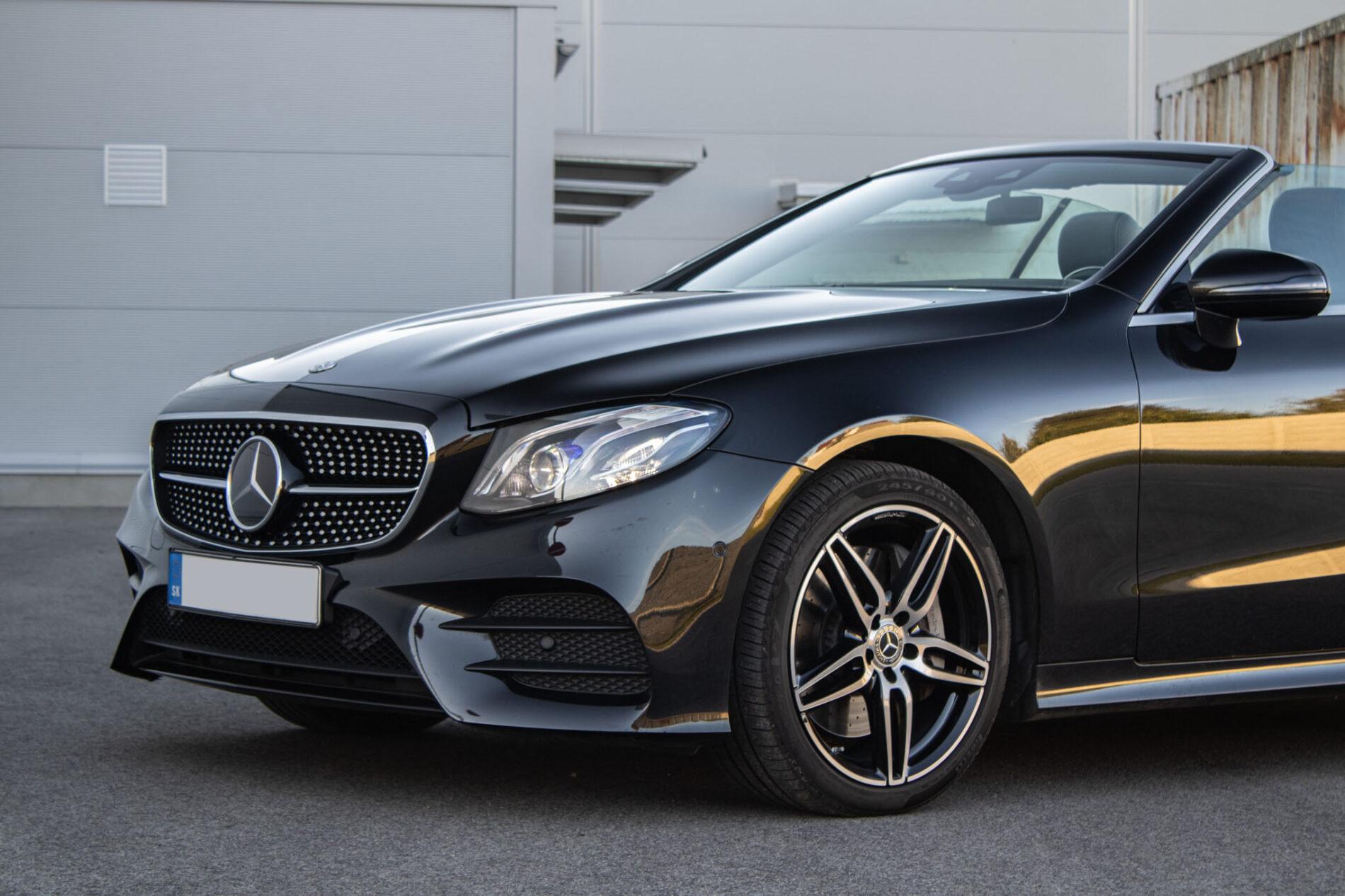2018 Mercedes-Benz E 400, černá kabriolet, 73 600 km
