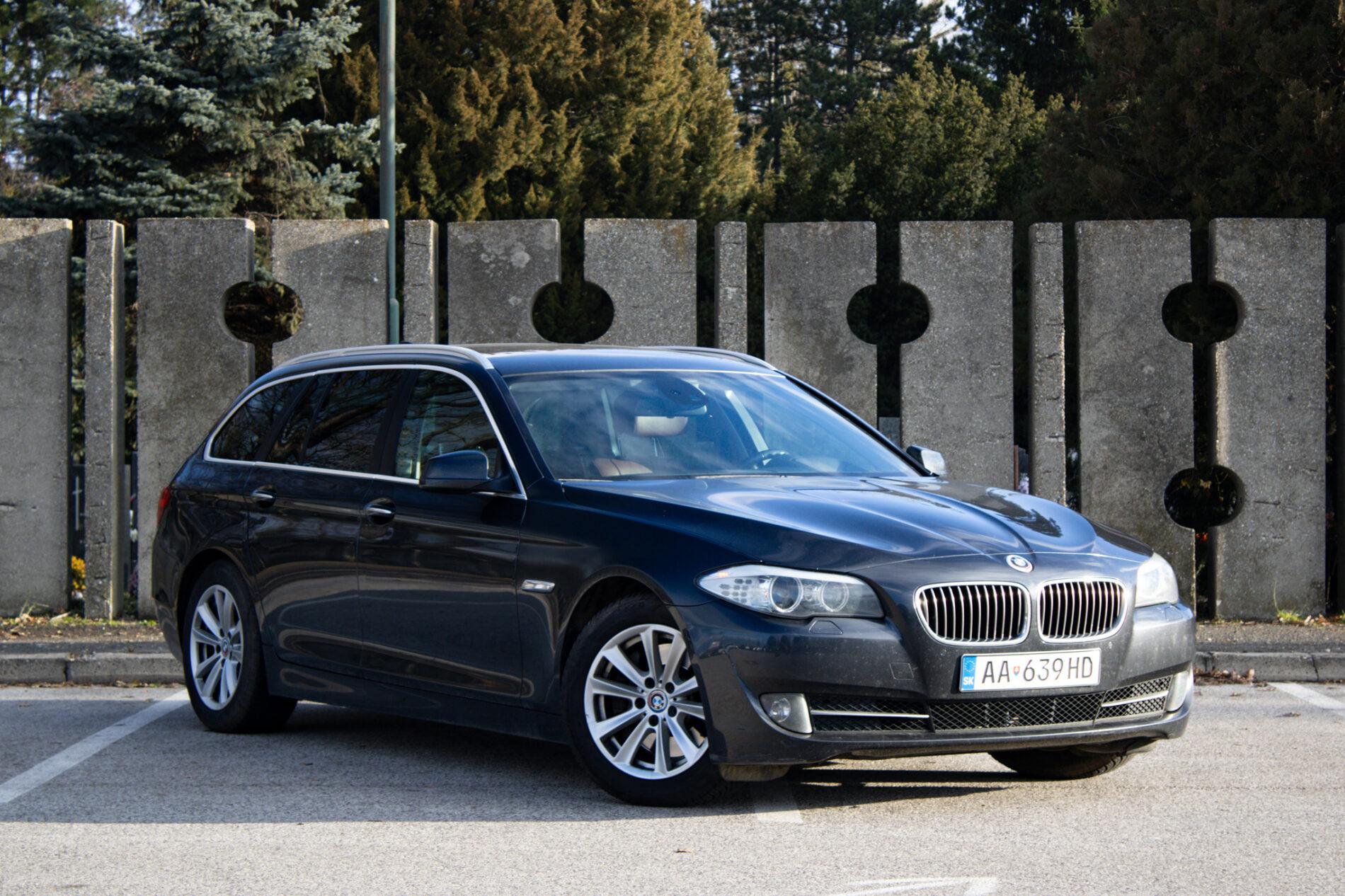 2010 BMW 530d, šedá kombi, 269 764 km