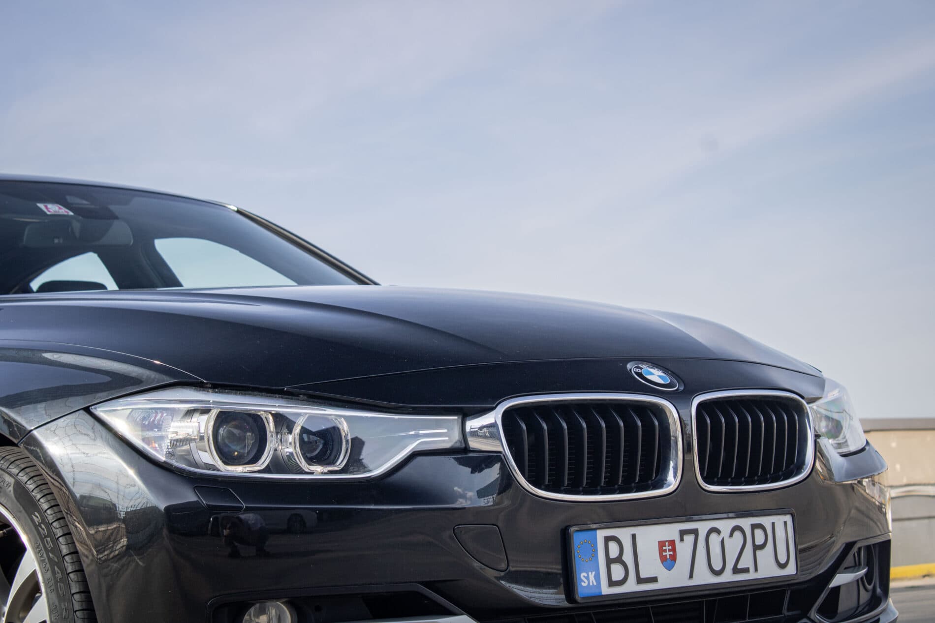 2012 BMW 328i, černá sedan, 138 951 km