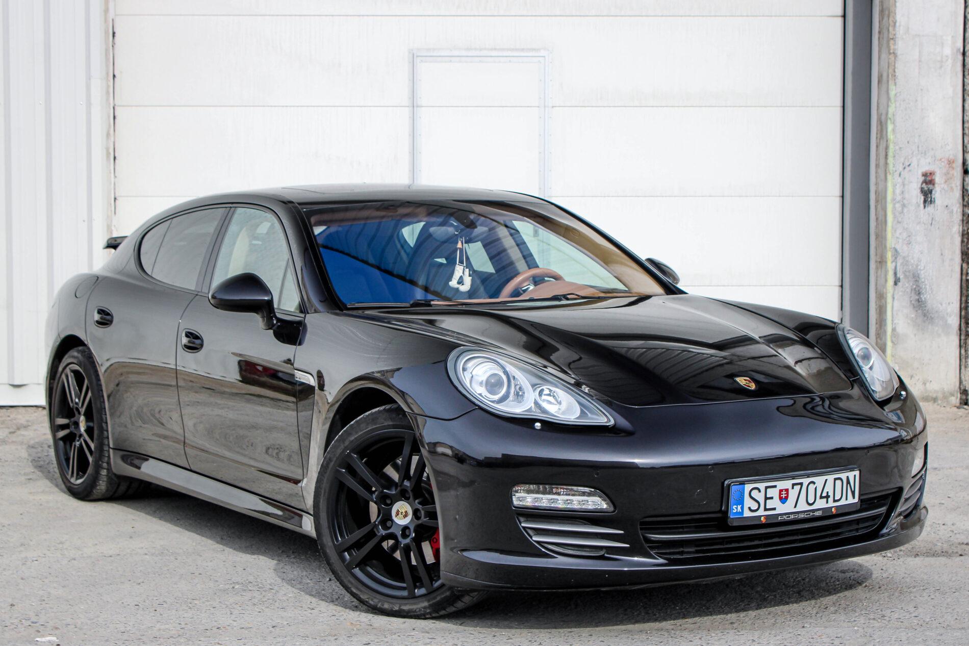 2010 Porsche Panamera S / 4S, černá sedan, 264 126 km
