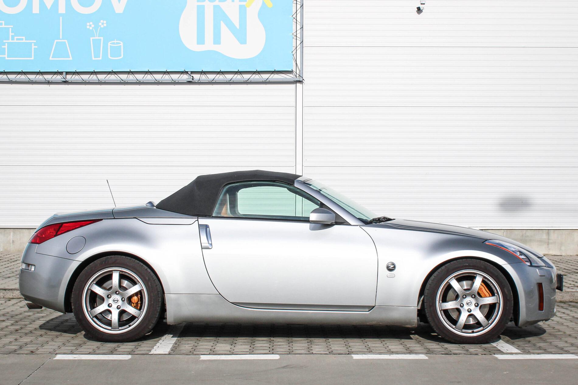 2005 Nissan 350Z, stříbrná kabriolet, 36 427 km