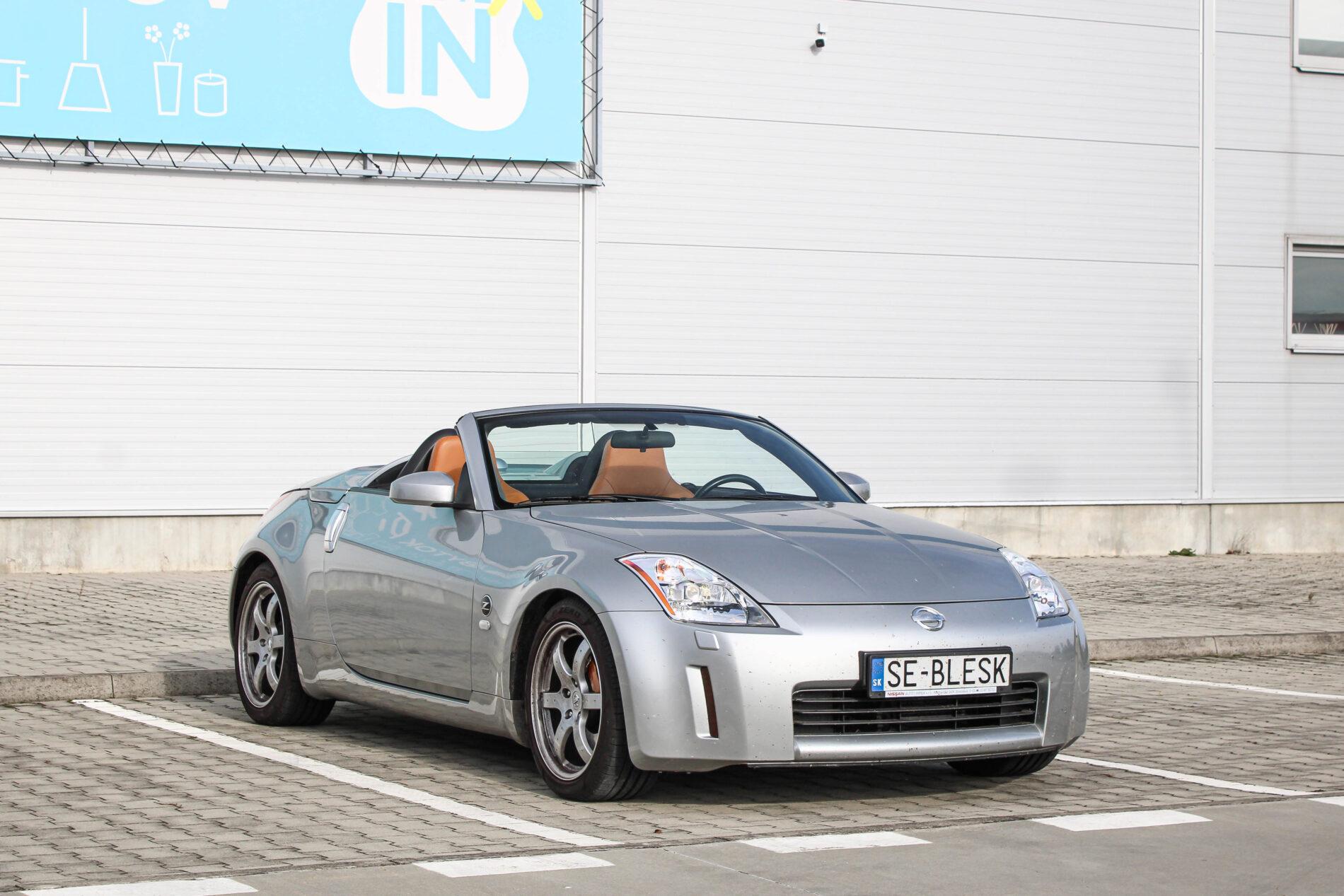 2005 Nissan 350Z, stříbrná kabriolet, 36 427 km
