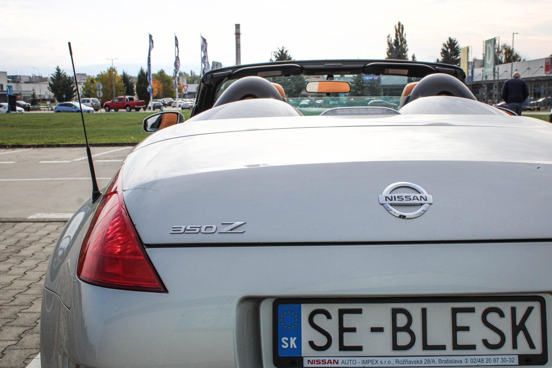 2005 Nissan 350Z, stříbrná kabriolet, 36 427 km