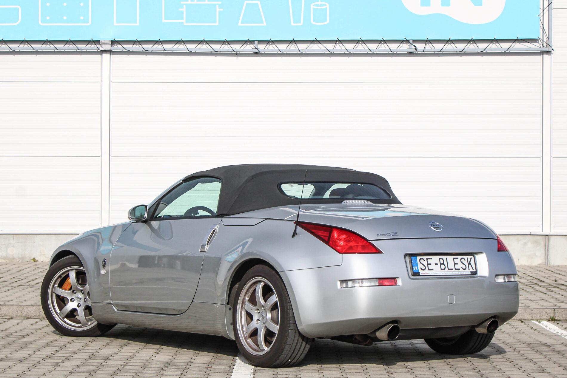 2005 Nissan 350Z, stříbrná kabriolet, 36 427 km