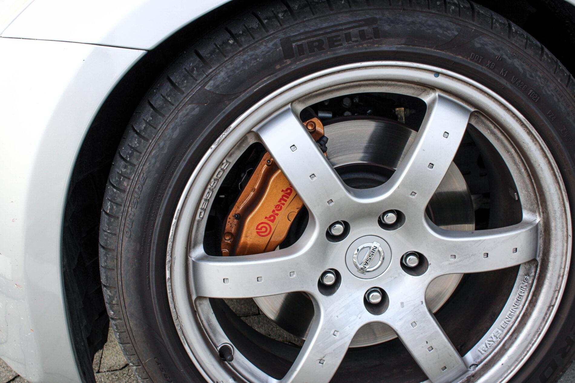 2005 Nissan 350Z, stříbrná kabriolet, 36 427 km