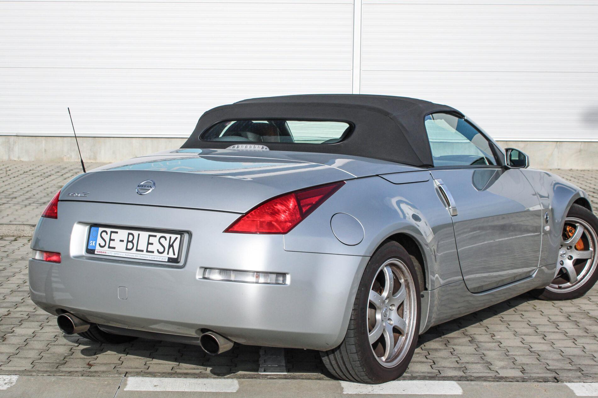2005 Nissan 350Z, stříbrná kabriolet, 36 427 km