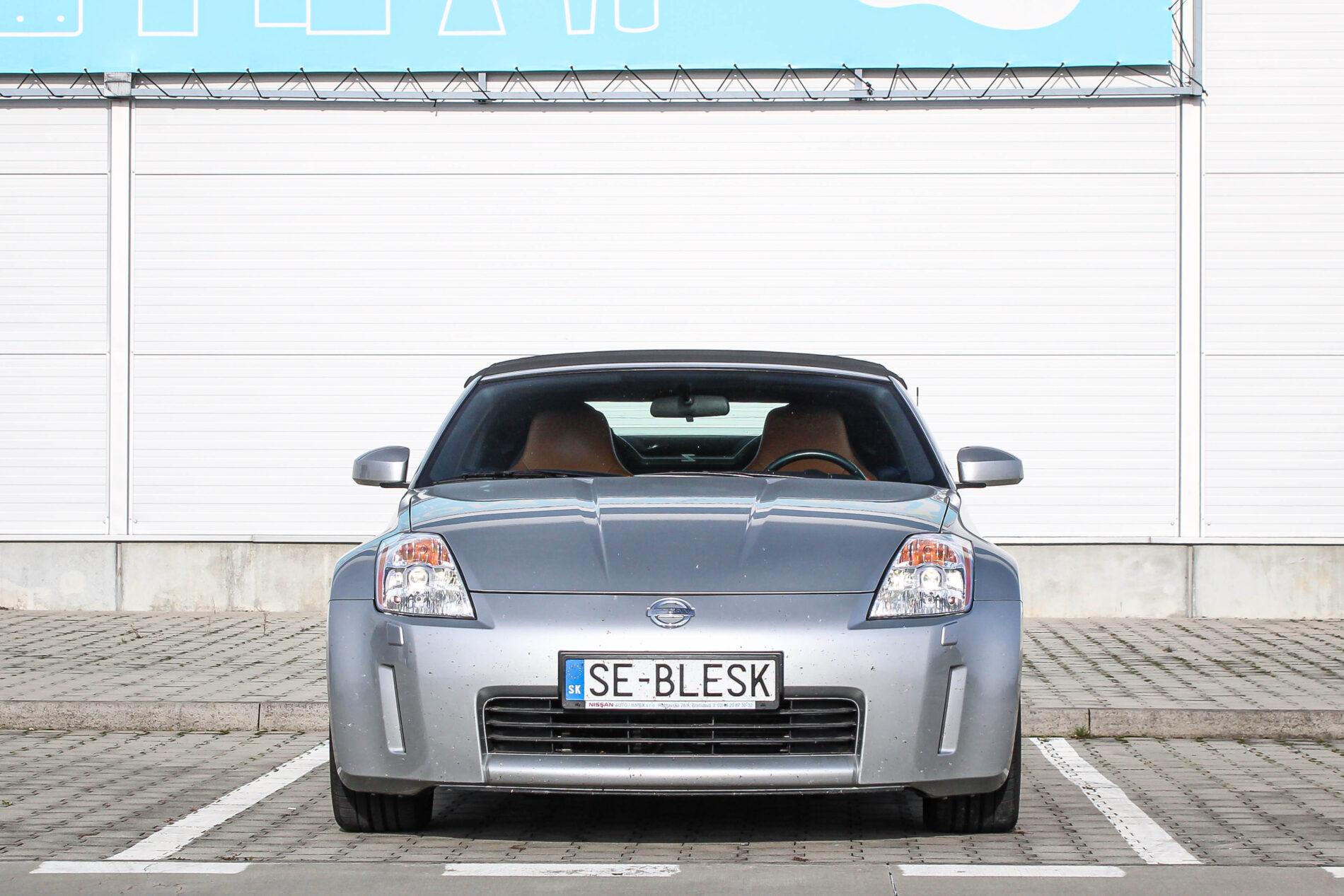 2005 Nissan 350Z, stříbrná kabriolet, 36 427 km