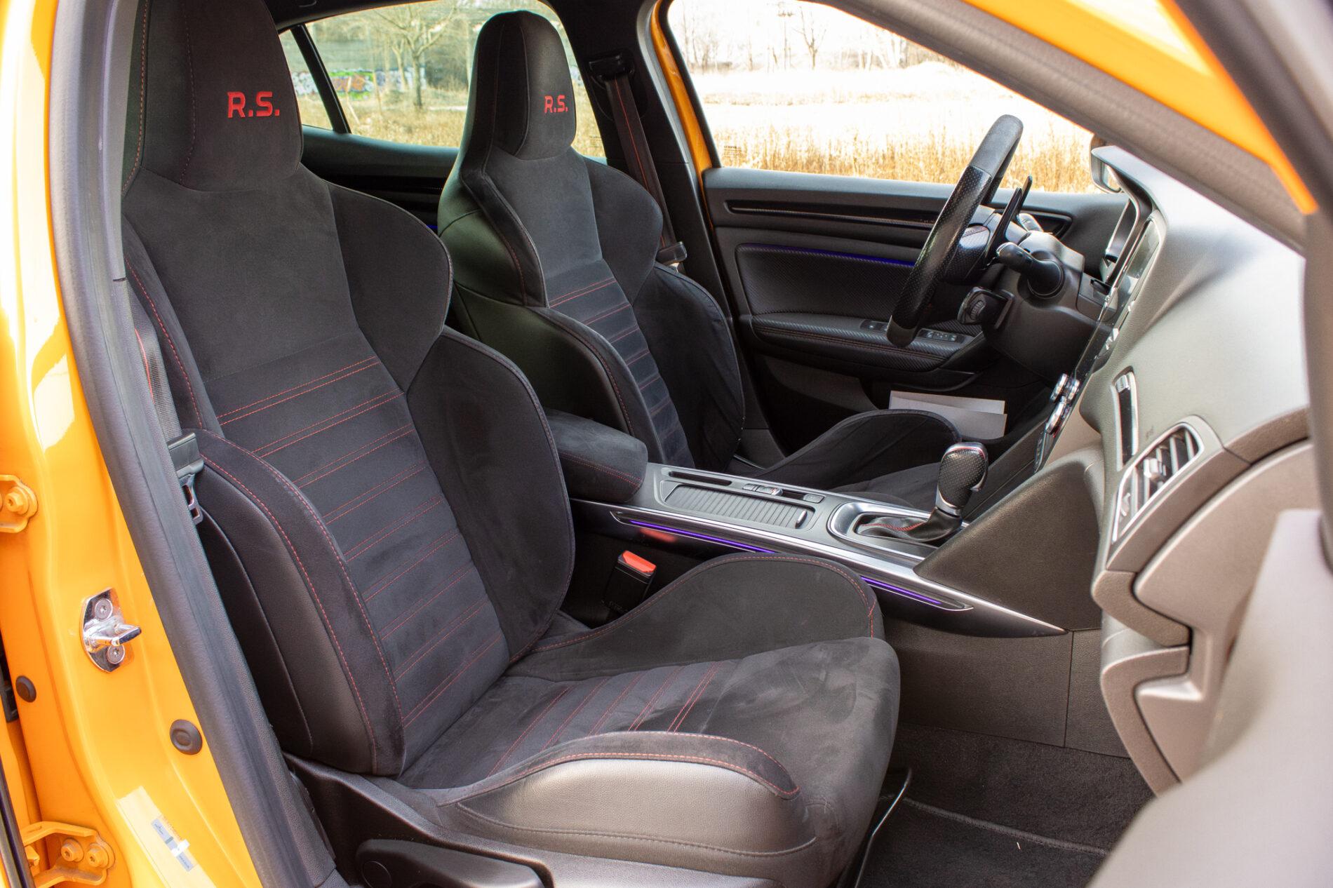 2018 Renault Mégane RS, oranžová hatchback, 146 153 km