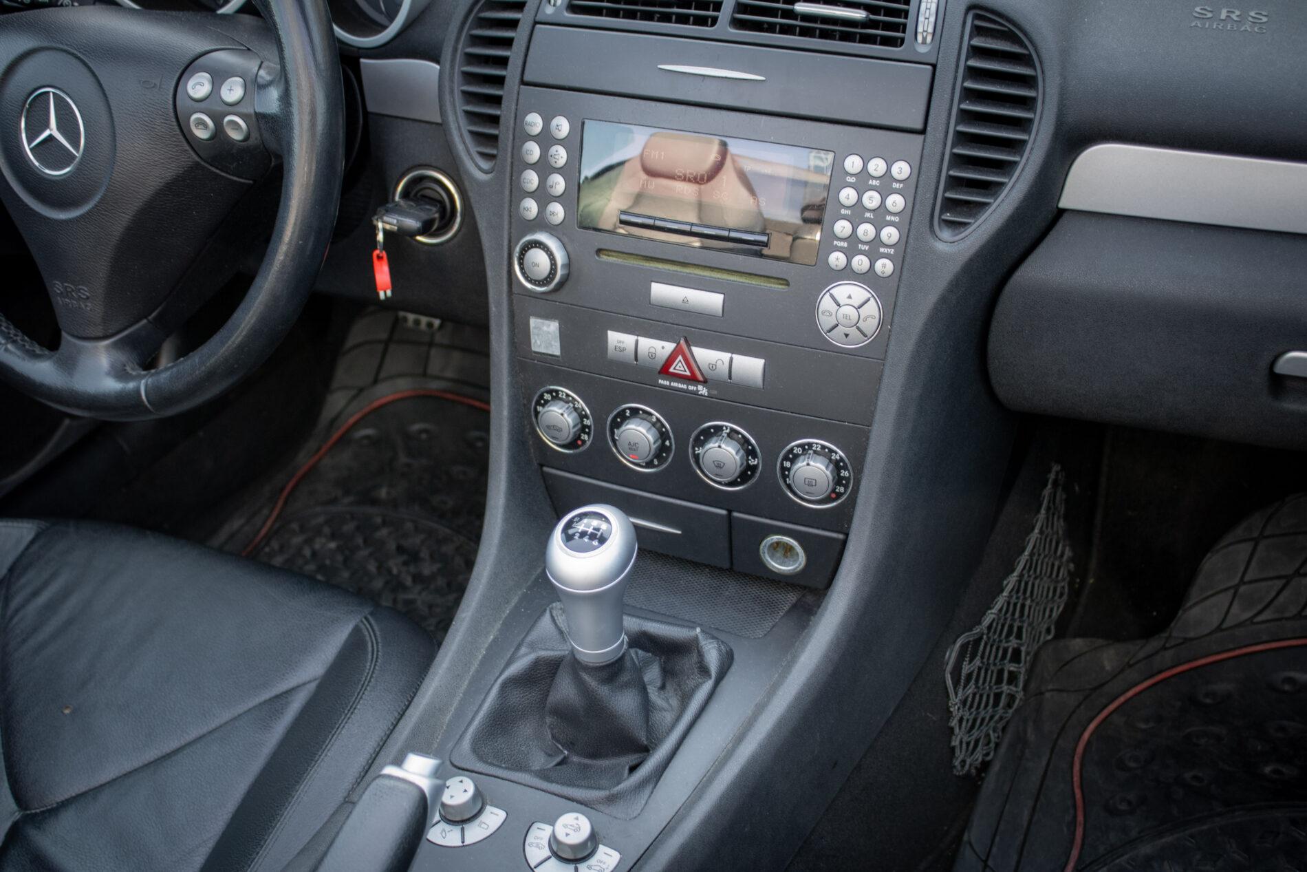 2006 Mercedes-Benz SLK 200 Komp., stříbrná kabriolet, 87 500 km