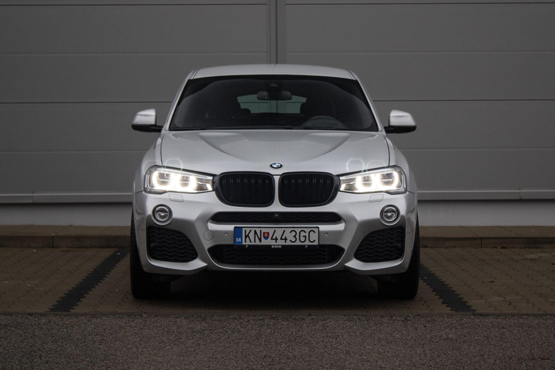 2018 BMW X4 35d, stříbrná suv, 128 717 km