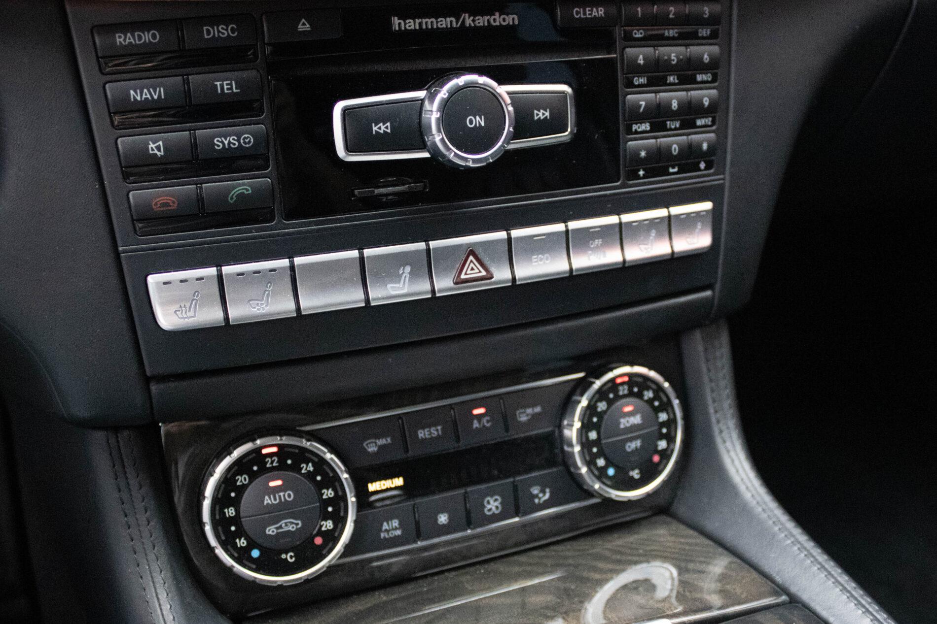 2013 Mercedes-Benz CLS 350 CDI, šedá kombi, 256 400 km