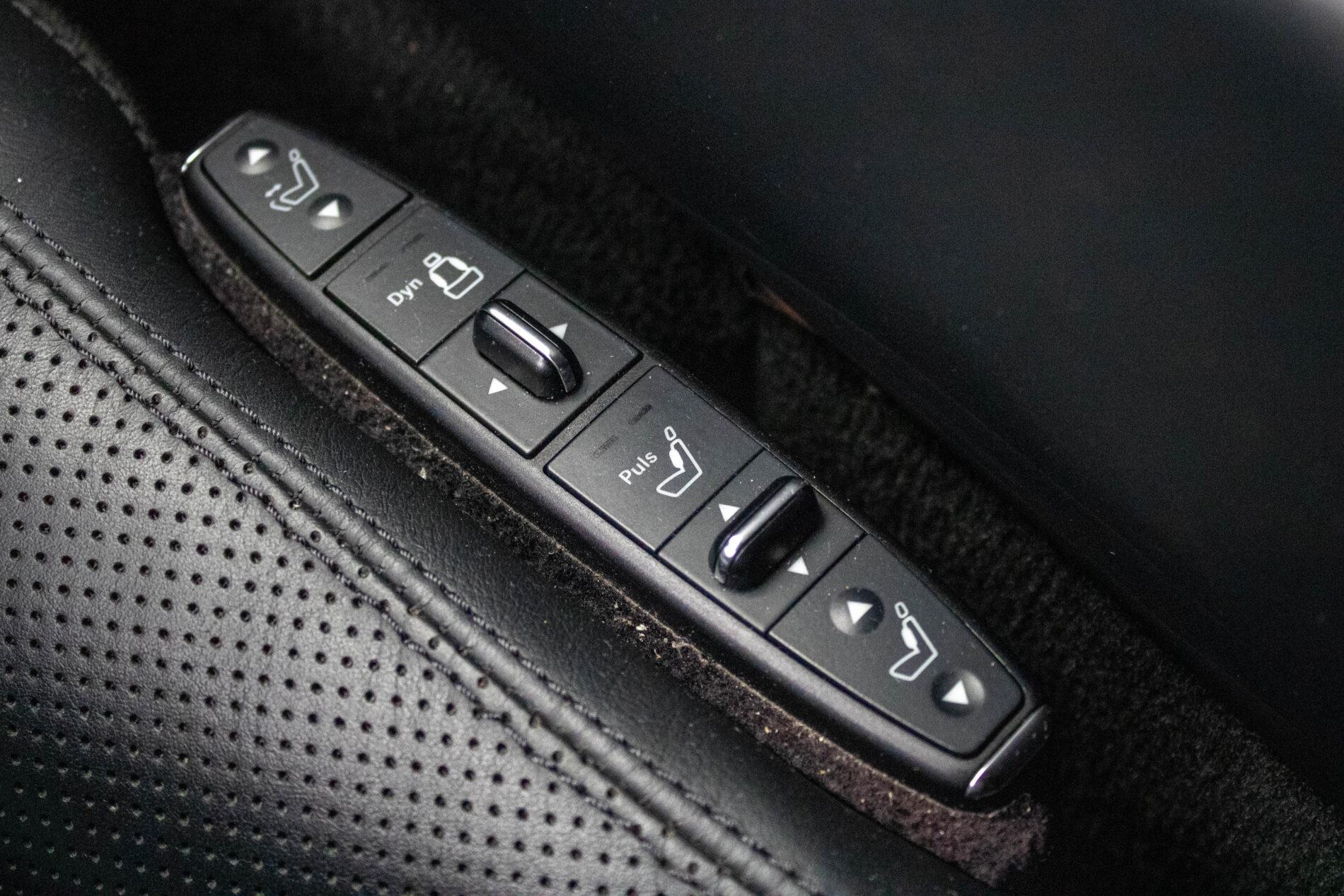2013 Mercedes-Benz CLS 350 CDI, šedá kombi, 256 400 km