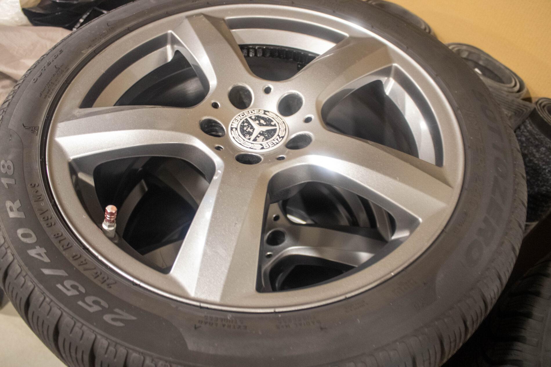 2013 Mercedes-Benz CLS 350 CDI, šedá kombi, 256 400 km