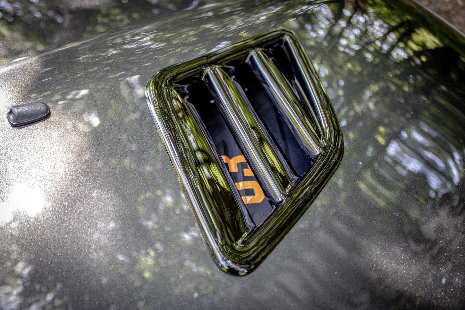2017 Ford Focus RS, šedá hatchback, 86 326 km
