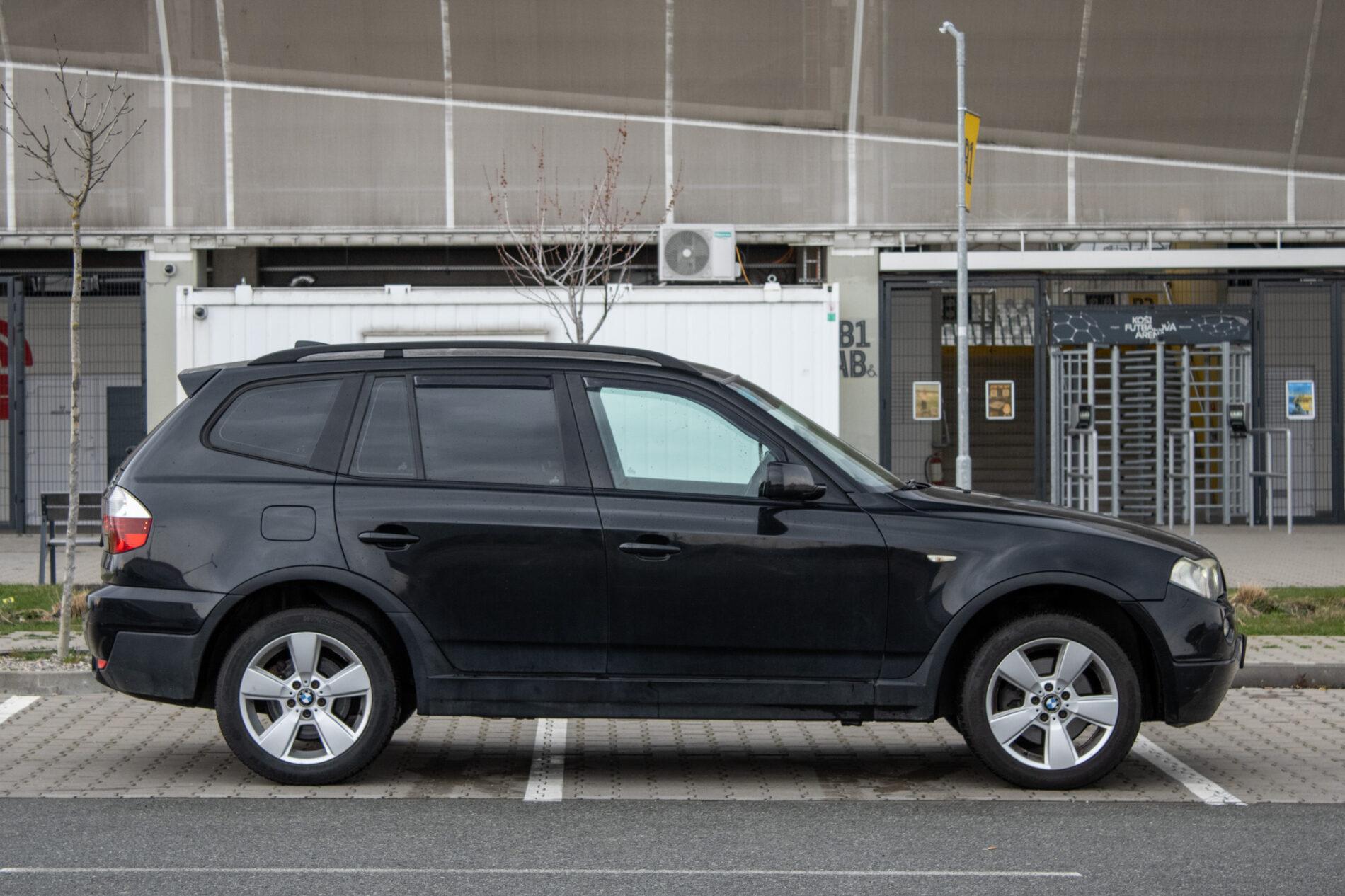 2008 BMW X3 35d, černá suv, 273 392 km