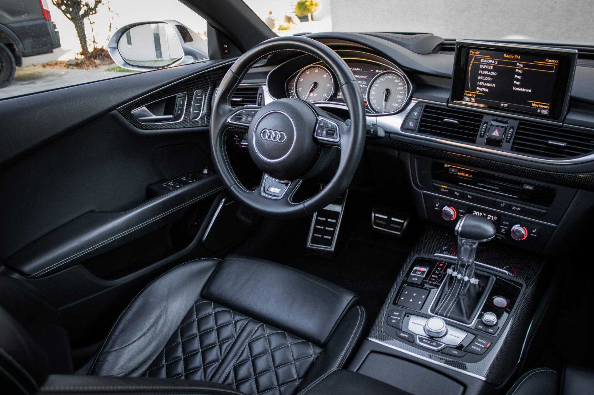 2013 AUDI S7, bílá, 266 276 km
