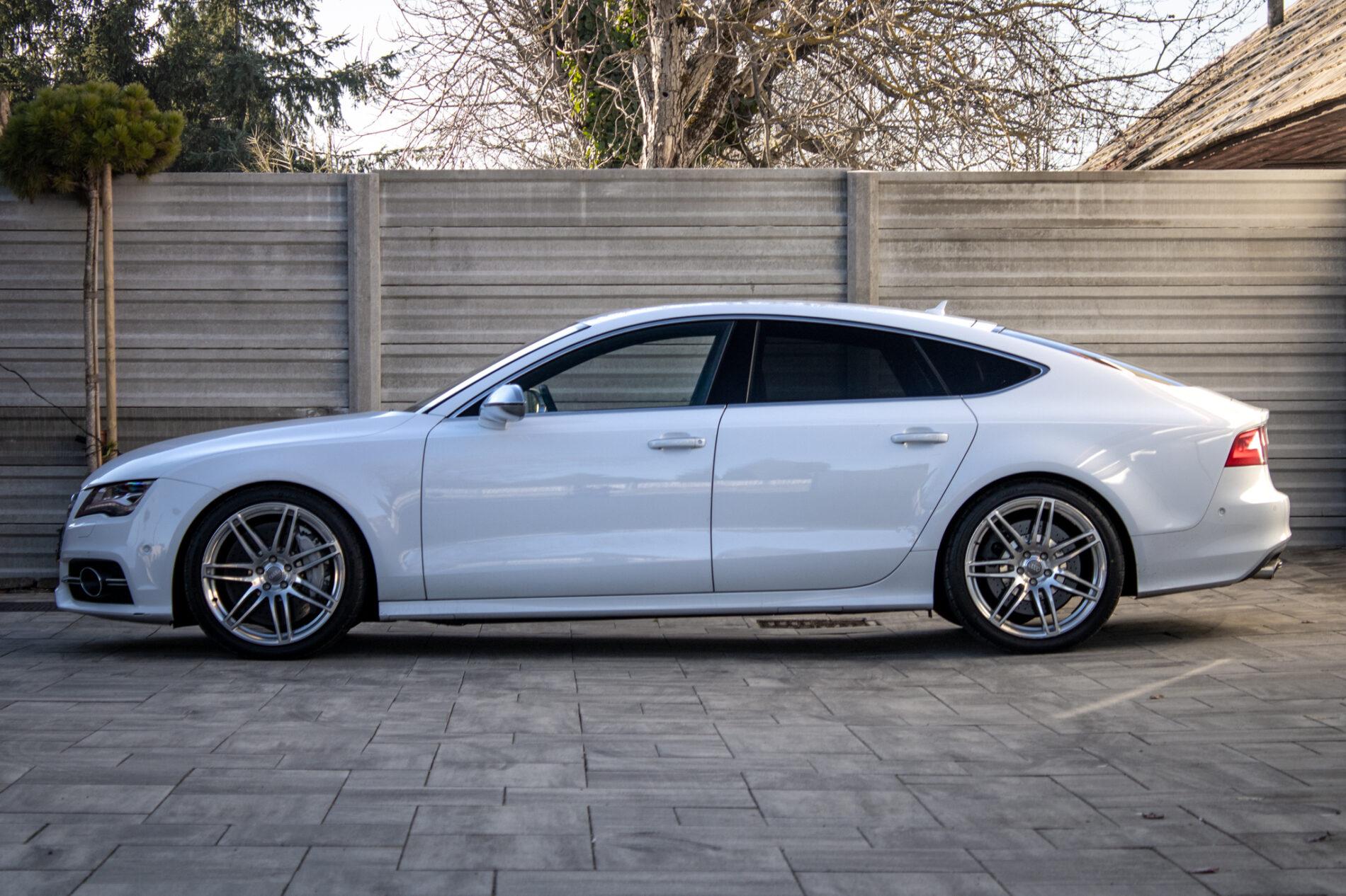 2013 AUDI S7, bílá, 266 276 km