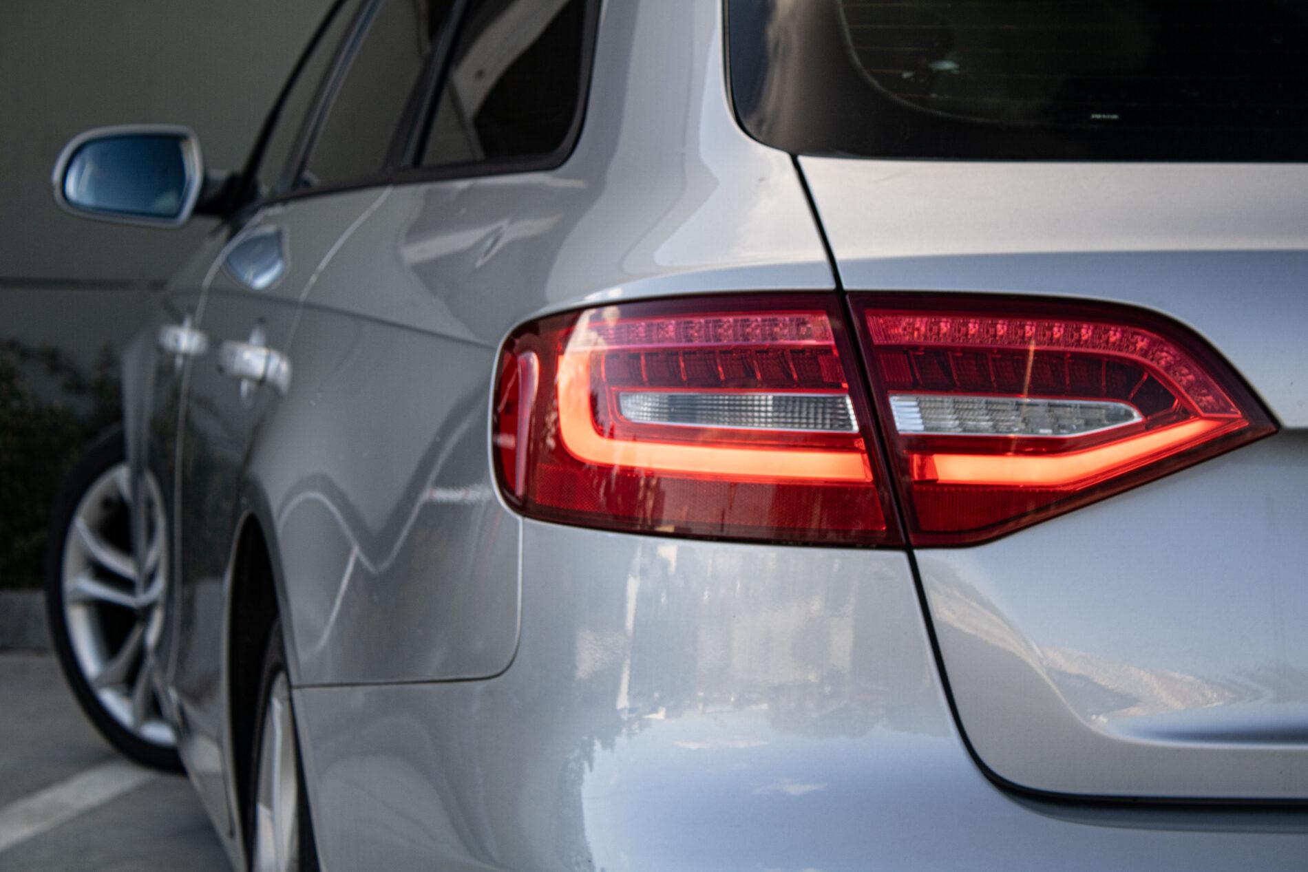 2012 AUDI A4, stříbrná kombi, 191 100 km